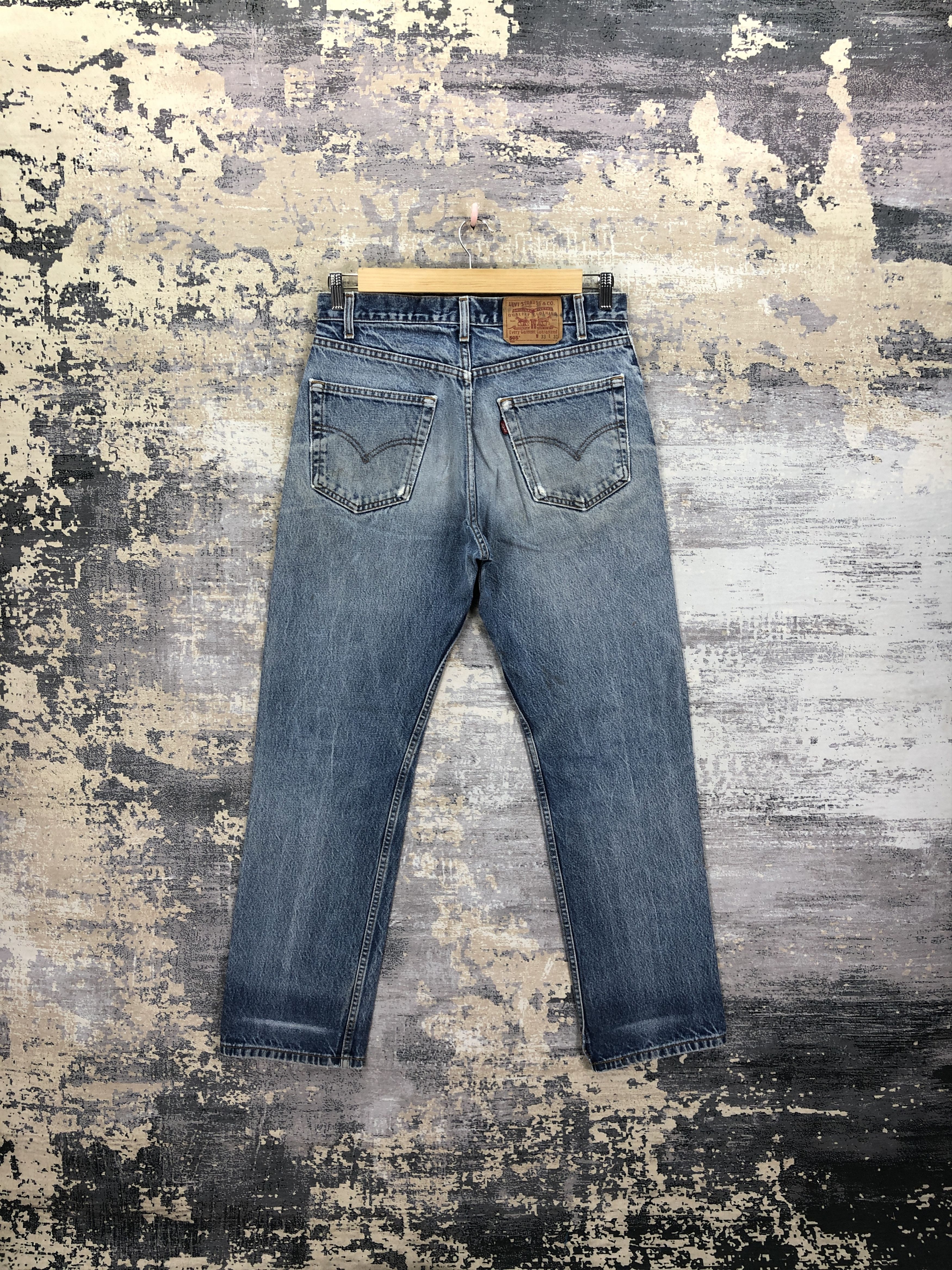 Levi's Vintage Distressed Levis 505 Jeans Levi's Stonewash Denim Size US 32 / EU 48 - 2 Thumbnail