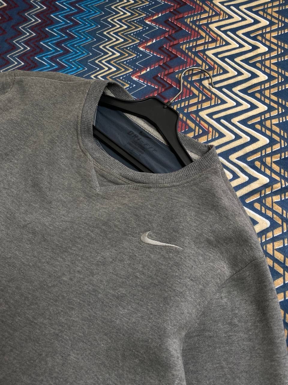 Nike Y2K streetwear DRI-FIT Vintage Sweaters gray Nike logo Size US S / EU 44-46 / 1 - 5 Thumbnail