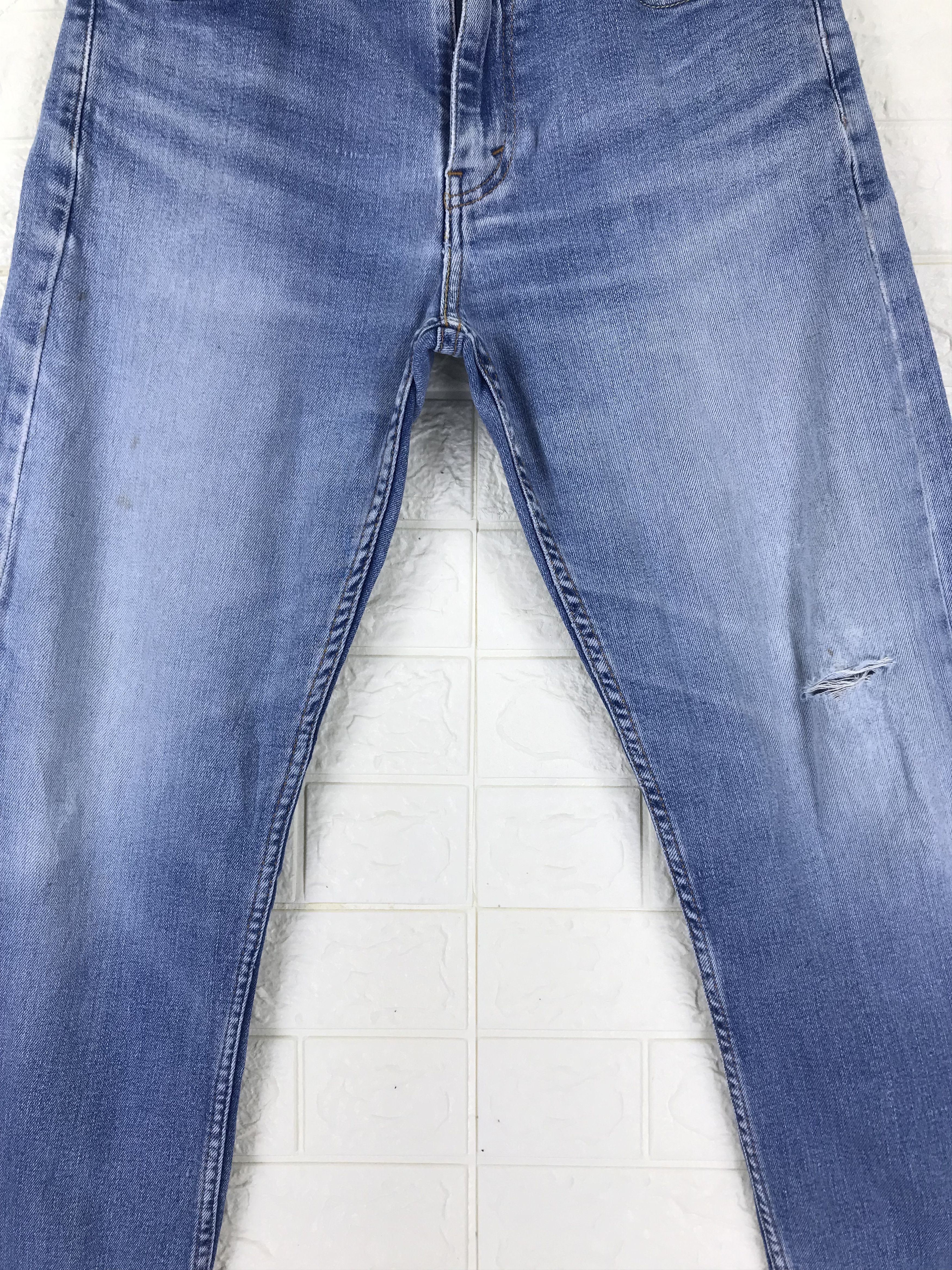 Levi's Vintage Levi's 513 Blue Washed Jeans Size US 30 / EU 46 - 3 Thumbnail