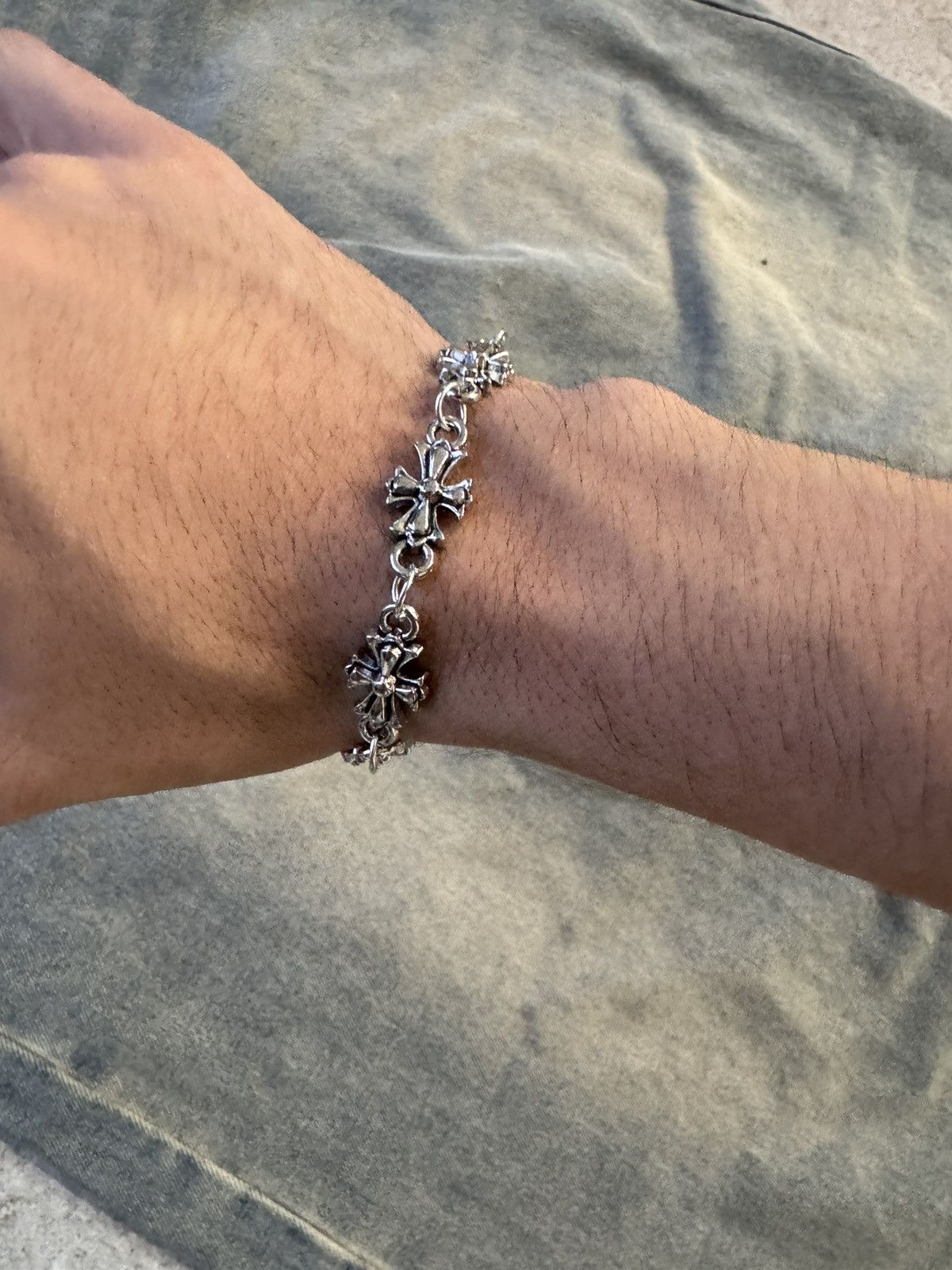 Japanese Brand × Vintage Cross flower bracelet Size ONE SIZE - 1 Thumbnail