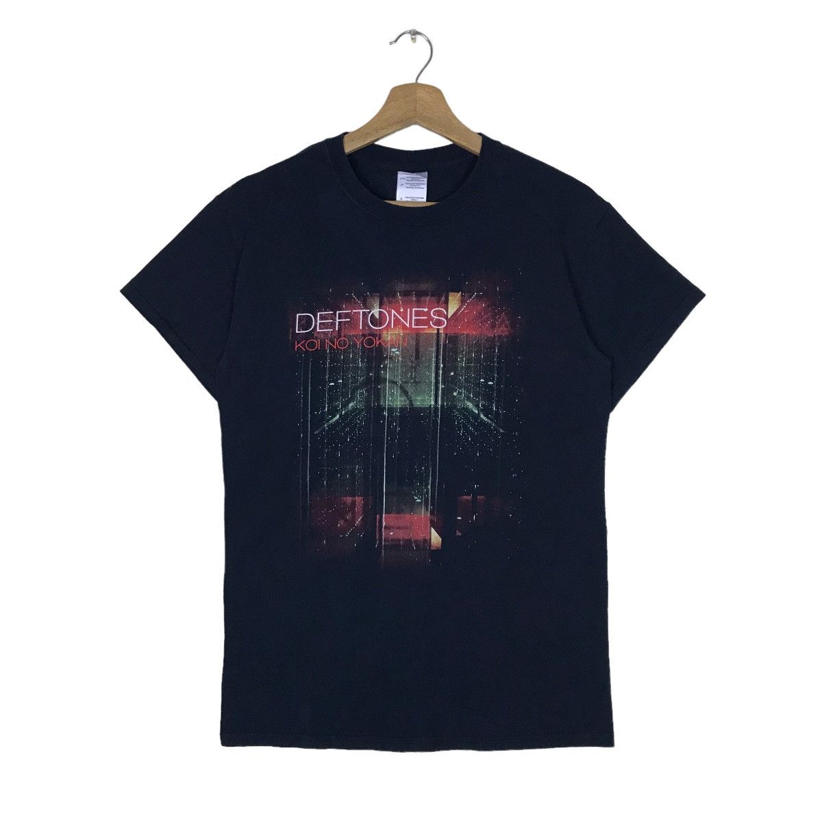Band Tees Def Tones Koi No Yokan Cover Album Tour Band Tee Shirt Size US S / EU 44-46 / 1 - 1 Thumbnail