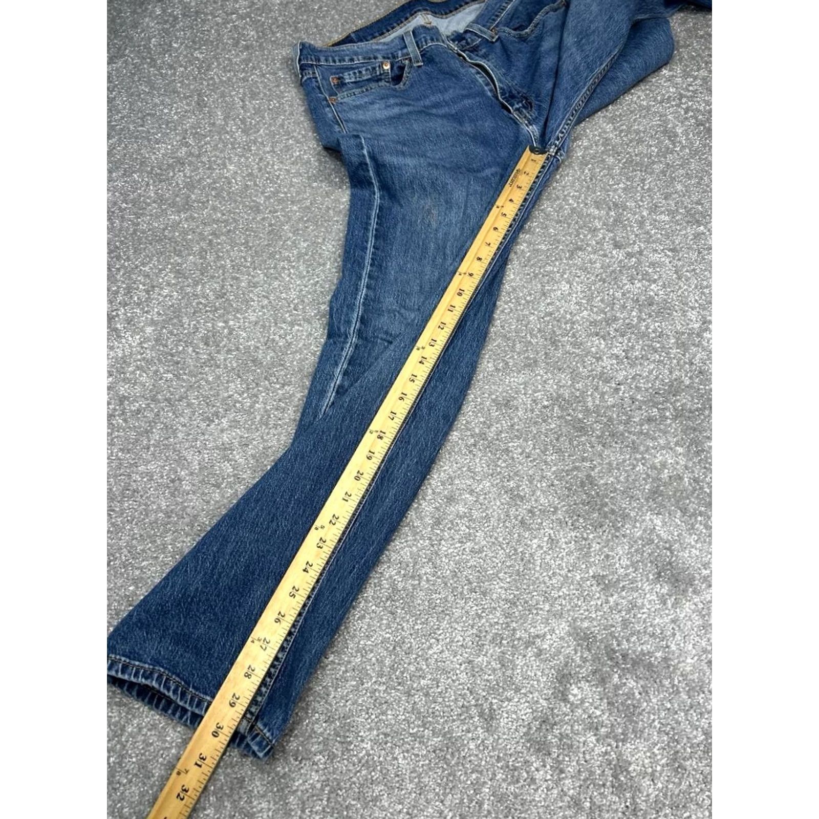 Levi's Levi's 505 Jeans Mens Regular Straight Fit Blue Denim Cotton Stretch 34x30 Inseam 30 5-Pocket Button Zip Size US 33 - 5 Thumbnail