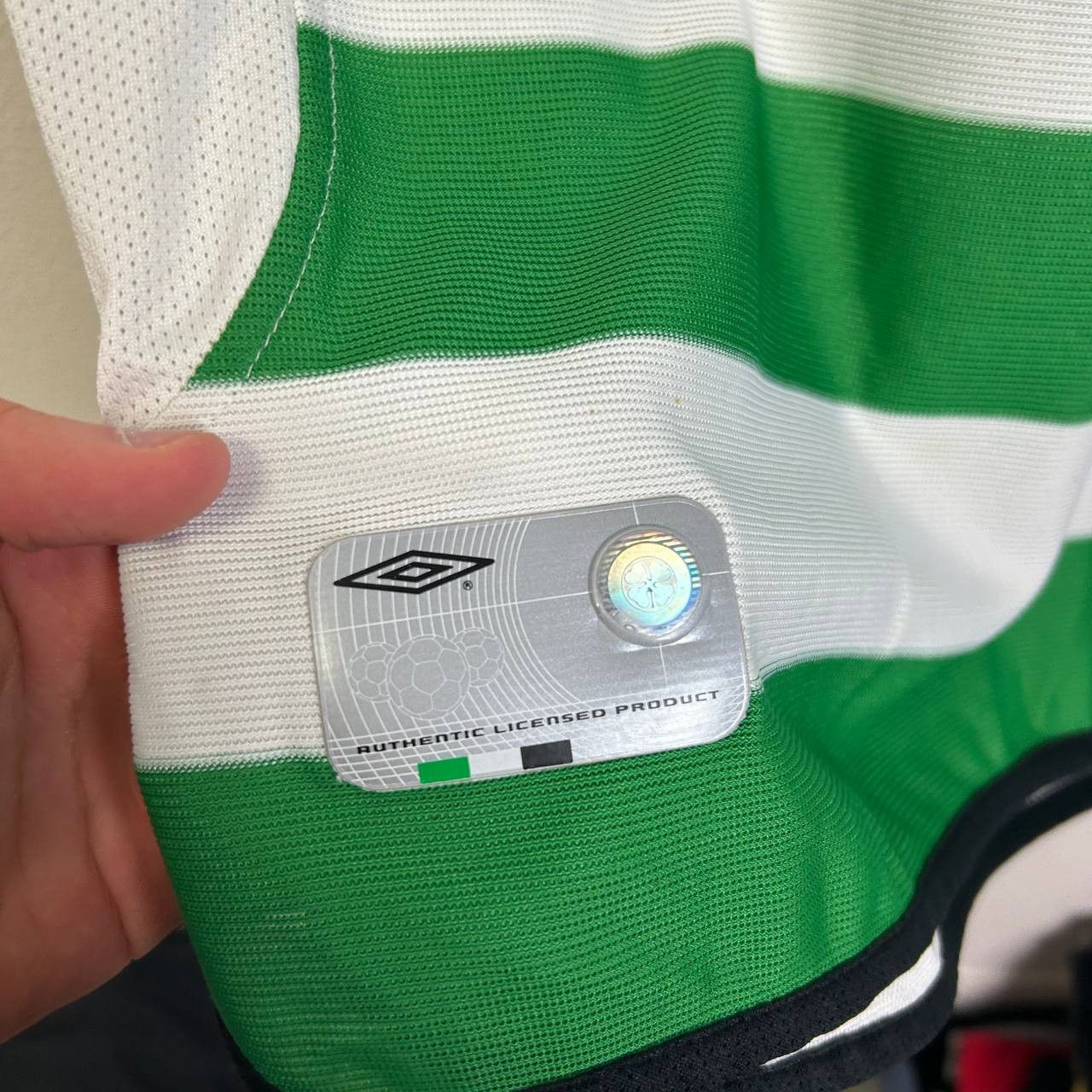 Umbro Vintage Umbro FC Celtic 2000 home green soccer jersey Size US M / EU 48-50 / 2 - 9 Thumbnail