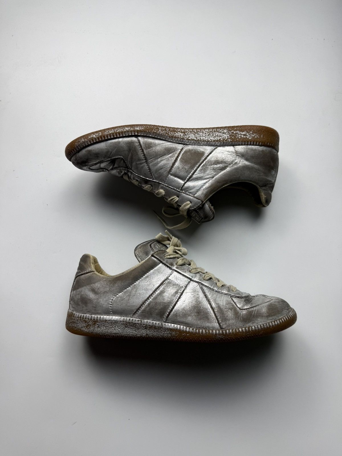 Maison Margiela Maison Margiela Gats Artisanal Silver Size US 7 / EU 40 - 1 Thumbnail