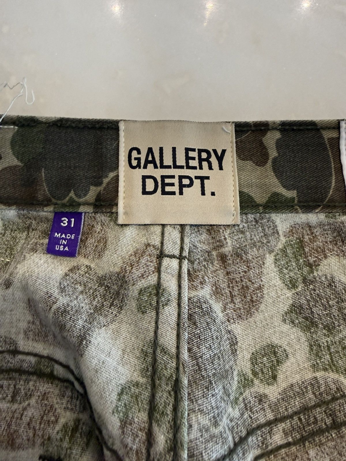 Gallery Dept. Gallery DEPT Camouflage Straight Leg Jeans Size US 31 - 6 Thumbnail