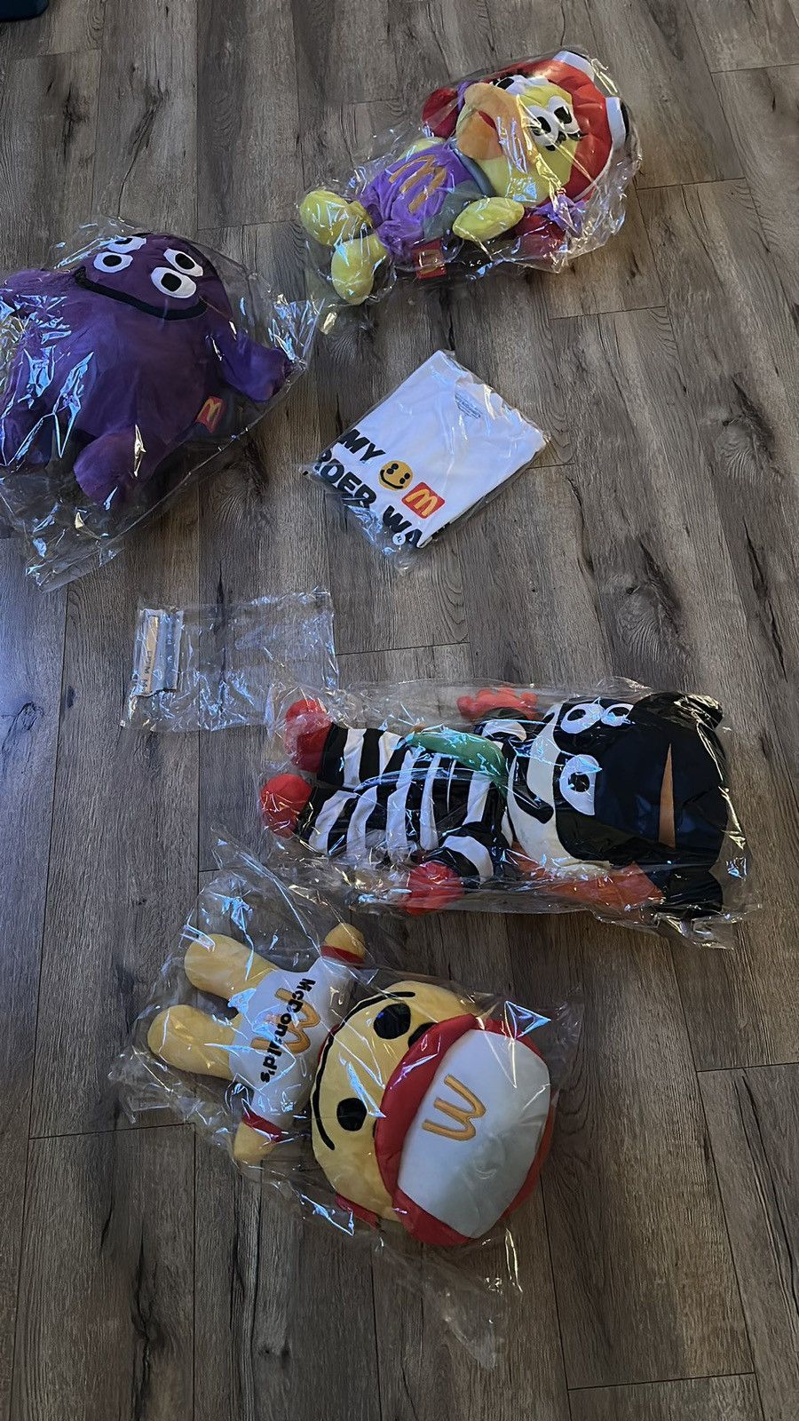 Cactus Plant Flea Market Cactus Plant Flea Market x McDonald’s Plush Friends Toy Set Size ONE SIZE - 2 Thumbnail