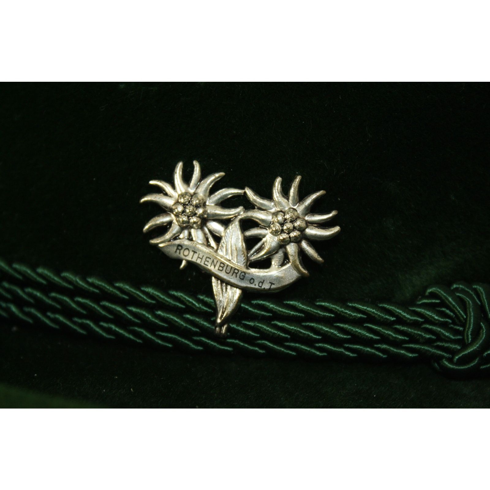 Vintage Vintage 1960s Rockel Echt Velour Green Tyrolean Hat Pin Size ONE SIZE - 2 Thumbnail