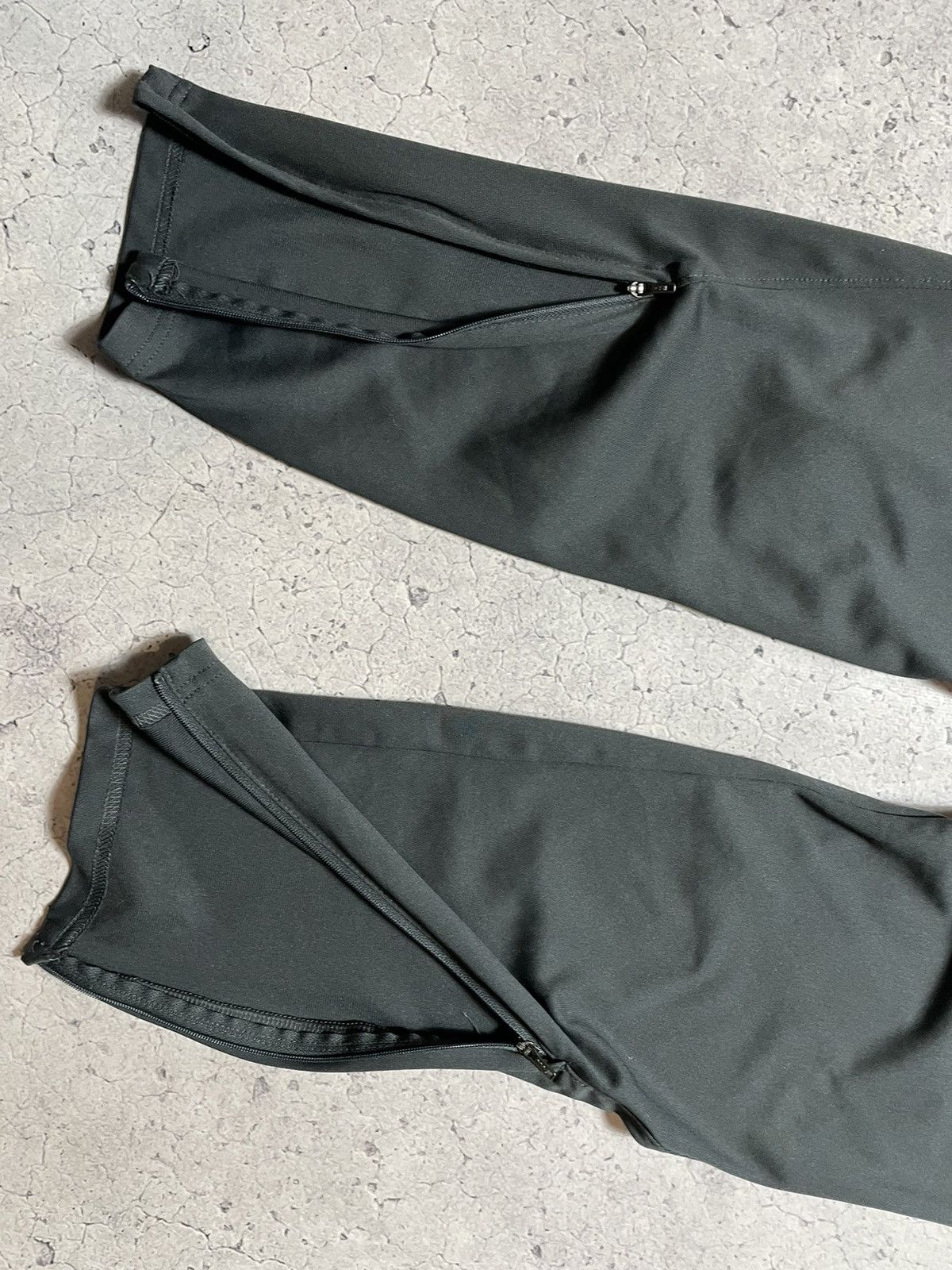 Nike Nike Dri-Fit FC Liverpool Football Training Pants Size US 32 / EU 48 - 9 Thumbnail