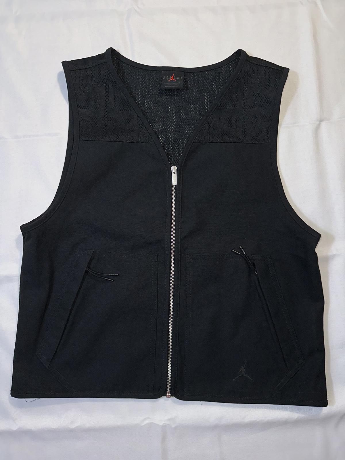 Designer Air Jordan Men’s Essential 23 Vest Sample Size US S / EU 44-46 / 1 - 1 Thumbnail