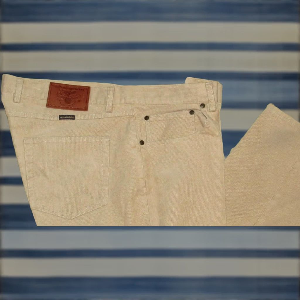 Brooks Brothers BROOKS BROTHERS Stone Corduroy Chino Pants 40 x 30 Mens Shorts? Size US 40 / EU 56 - 1 Thumbnail