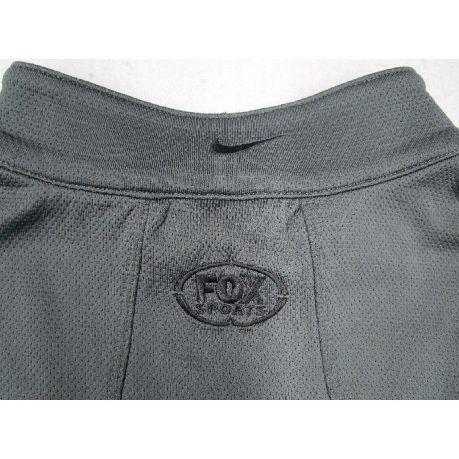 Nike Nike Golf Men's Large Gray 1/2 Zip Pullover Cover Up with Fox Sports Logo Activewear Size US L / EU 52-54 / 3 - 6 Thumbnail