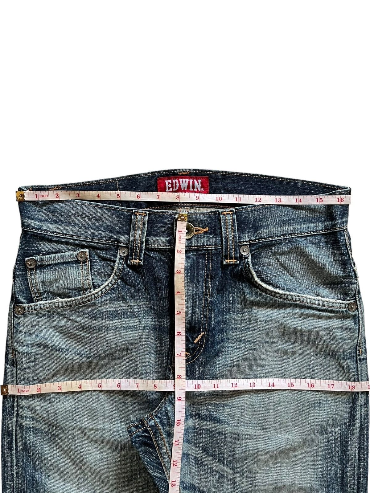 Edwin Exclusive Vintage Edwin Japan Faded Wash Rip Baggy Jeans Size US 33 - 11 Thumbnail