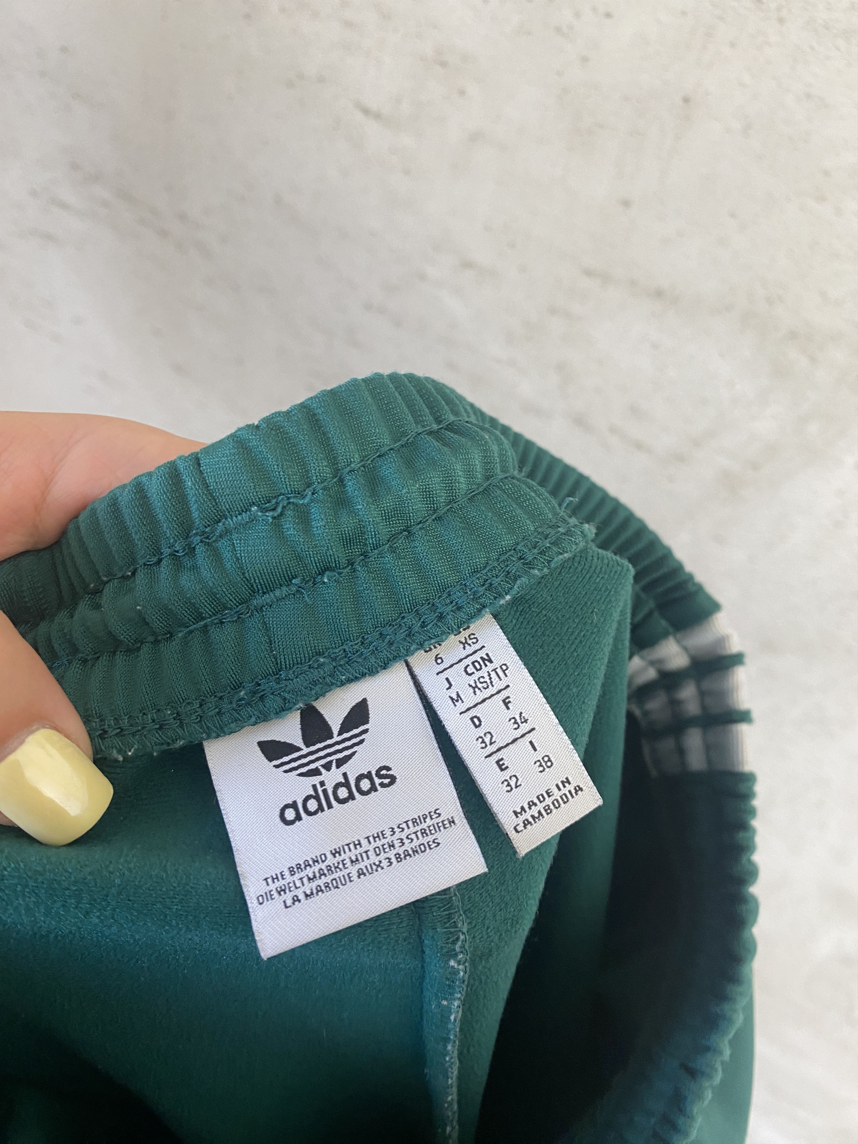 Adidas Adidas sweatpants sport casual y2k 00s Size 24" / US 00 / IT 34 - 4 Thumbnail