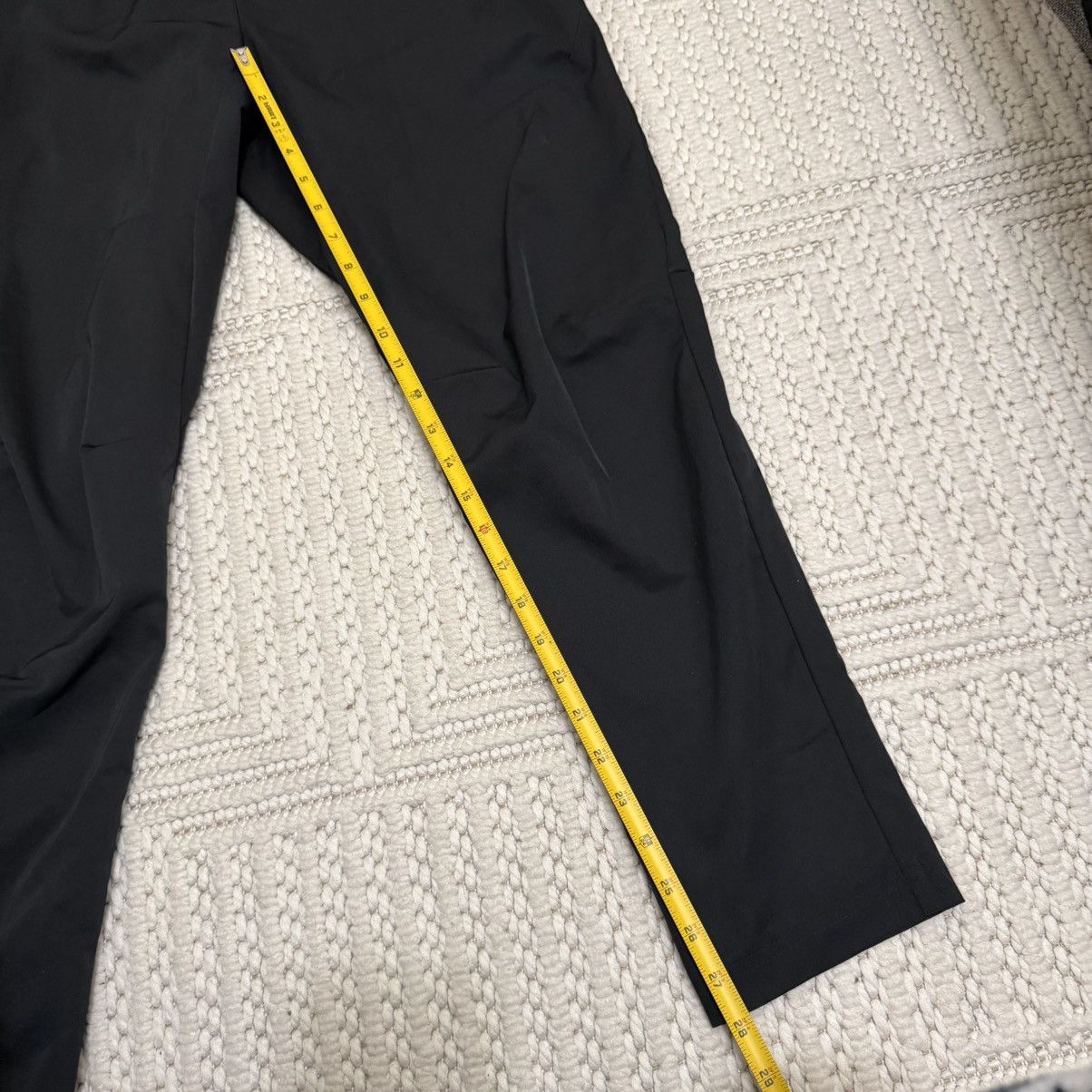 Nike Nike Club Woven Tapered Pants Black Small Men CU4483-010 Size US 31 - 5 Thumbnail