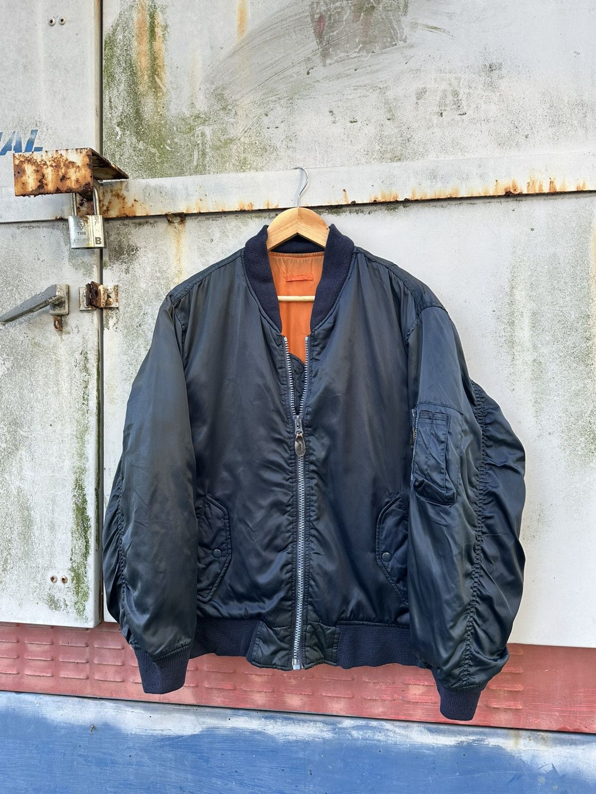 Vintage 🪖Vintage THRASHED MA-1 Man Intermediate Bomber Jacket Size US M / EU 48-50 / 2 - 1 Thumbnail