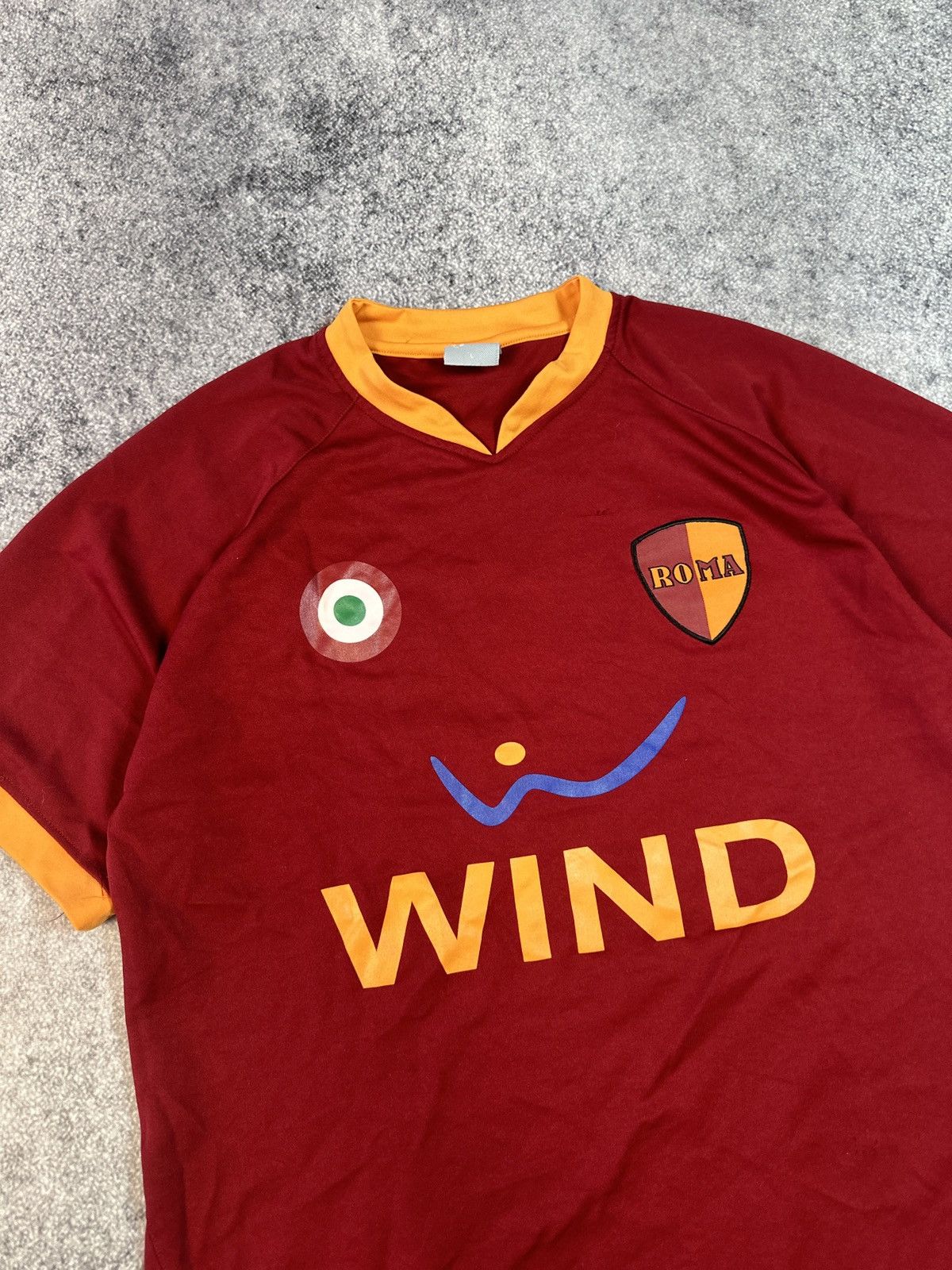 Vintage Nike Totti 10 Roma soccer jersey Streetwear football Rare L Size US L / EU 52-54 / 3 - 4 Thumbnail