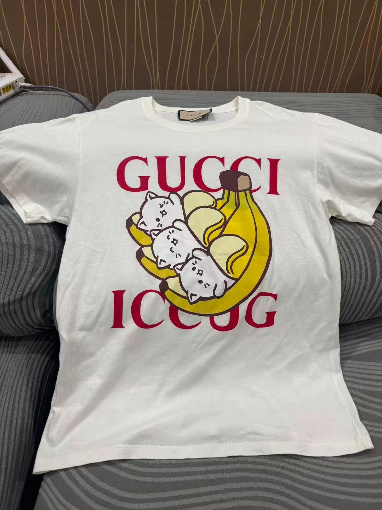 Gucci Banana Cat Graphic Short Sleeve T-Shirt Size US XS / EU 42 / 0 - 1 Thumbnail