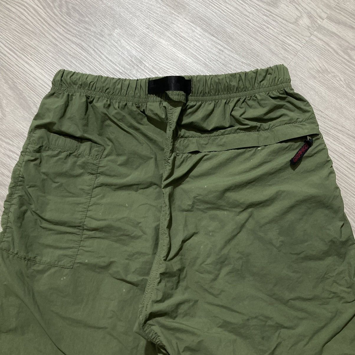Gramicci Vintage Gramicci Nylon Utility Shortpants Outdoor Green Army Size US 27 - 8 Thumbnail