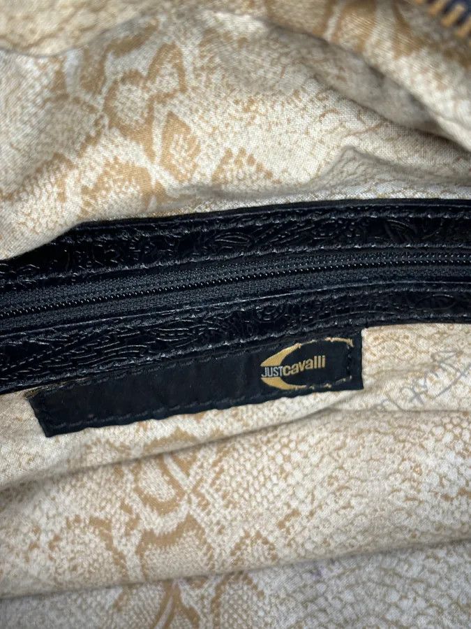 Just Cavalli AW2008 Cavalli Black Leather Winged Claw Lock Shoulder Bag Size ONE SIZE - 16 Thumbnail