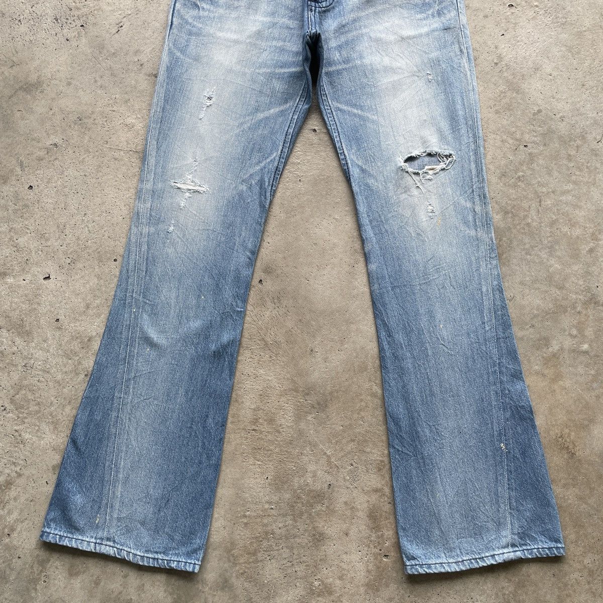 Edwin Vintage Edwin Wash Blue FLARE Distressed BOOTCUT Jeans Pants Size US 33 - 5 Thumbnail