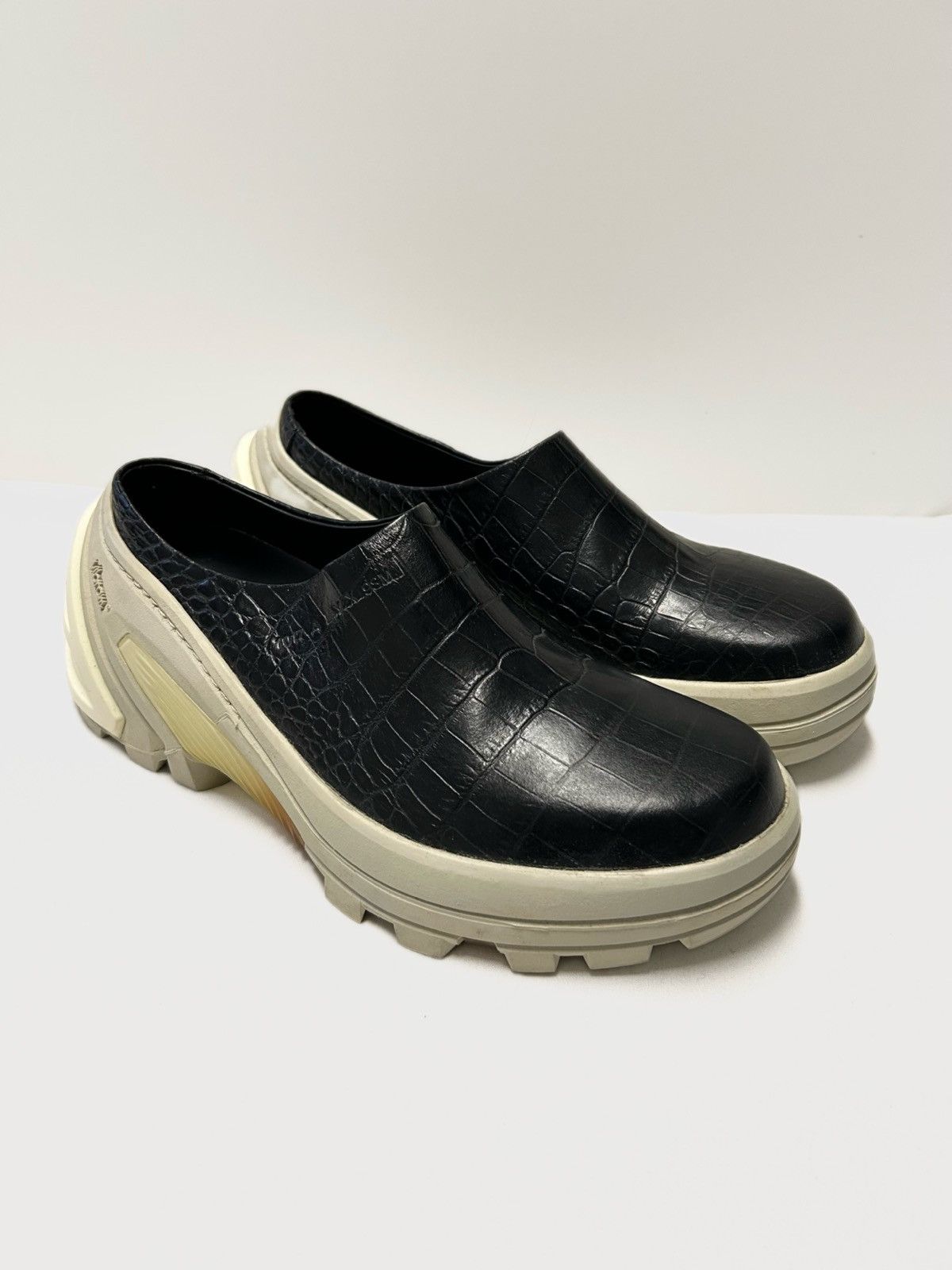 1017 ALYX 9SM SS2020 Croc Leather Vibram Clogs Size US 8 / EU 41 - 2 Thumbnail