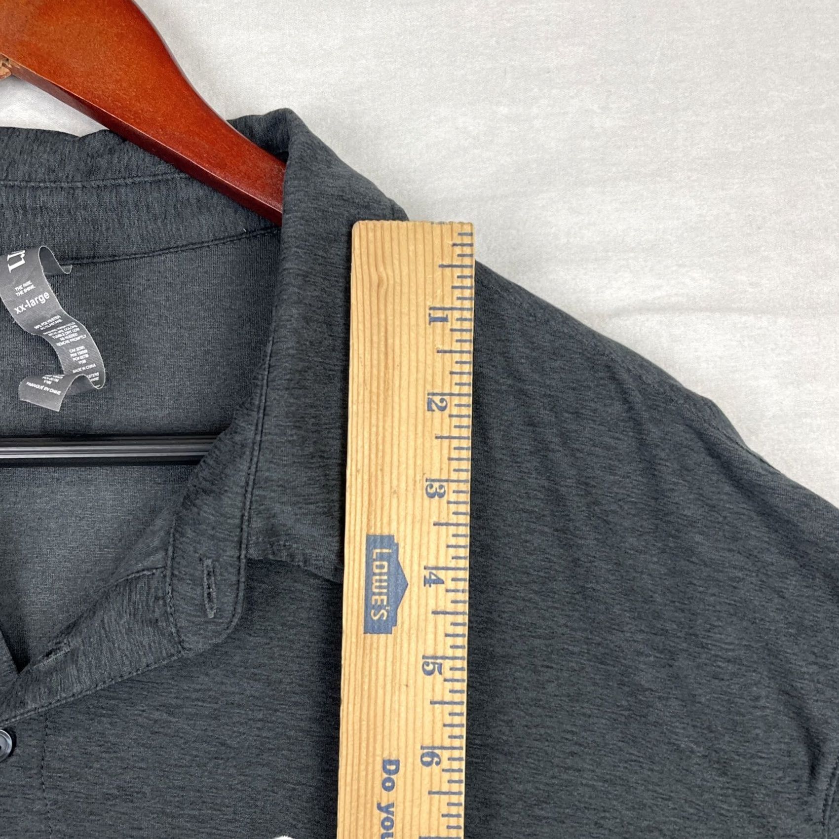 Vuori Vuori Shirt Mens 2XL Gray Strato Tech Polo Stretch Athletic V188 Logo Button Polo Shirt Mens 2XL Gray Strato Tech Size US XXL / EU 58 / 5 - 7 Thumbnail