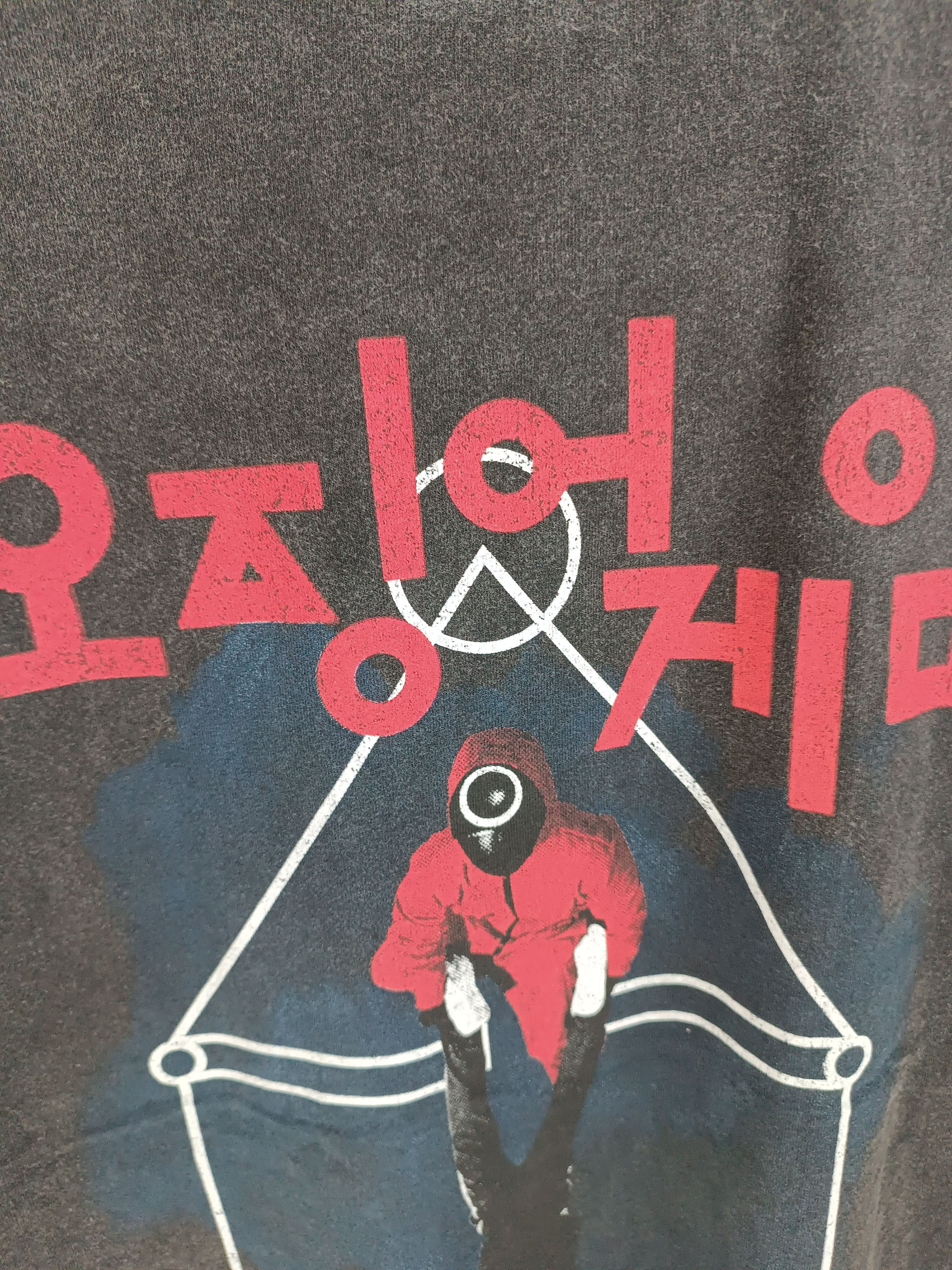 Vintage VINTAGE SQUID GAME X GOAT CREW FADED STYLE TEE HORROR CRIME Size US L / EU 52-54 / 3 - 16 Thumbnail