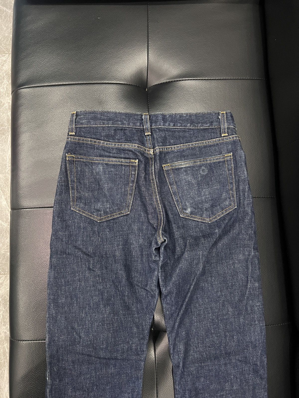 Helmut Lang Helmut Lang 1998 “Italian Cut” Straight Leg Raw Denim Jeans Size US 26 / EU 42 - 9 Thumbnail