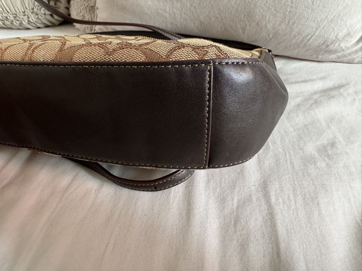 Coach Coach Tan and Brown Signature Shoulder Bag with Wallet NWOT Size ONE SIZE - 10 Thumbnail