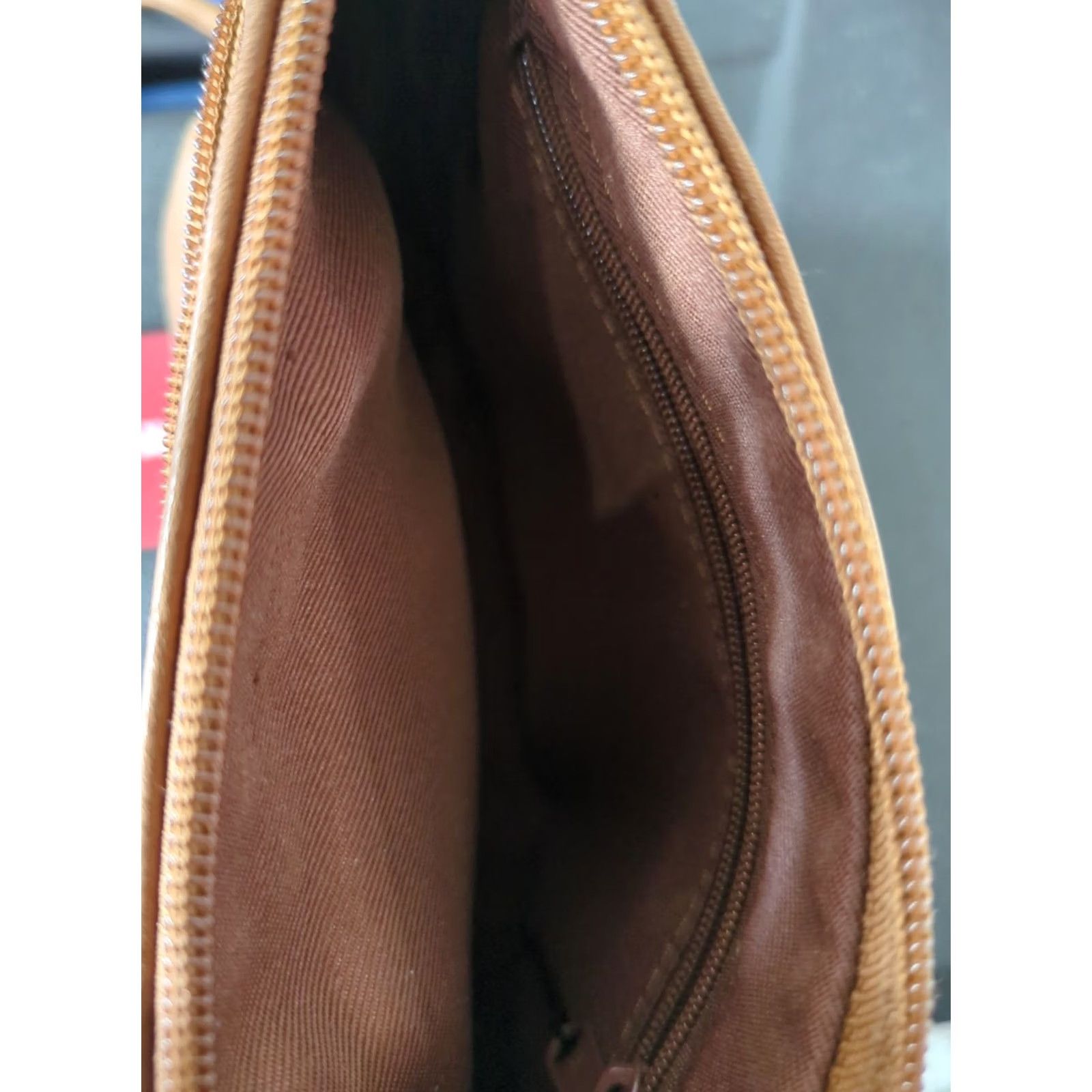 Fossil Fossil Riley Crossbody Bag Orange Small Leather Pouch Women Addl Details 9" Strap 24.5in Zipper Size ONE SIZE - 8 Thumbnail