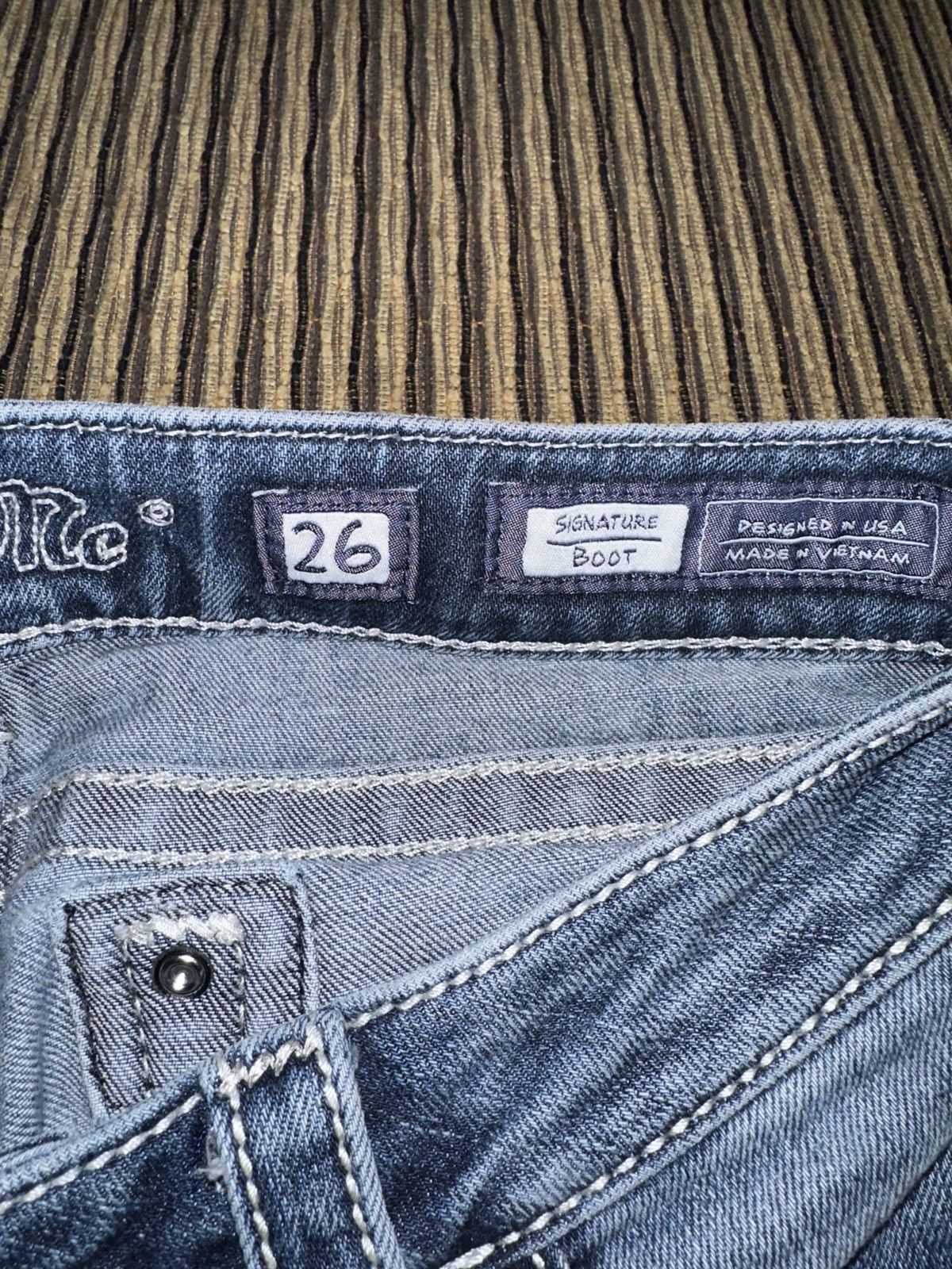 Miss Me Miss Me Bootcut Embellished Jeweled Boot Jeans JM8306B Size 30" / US 8 / IT 44 - 8 Thumbnail