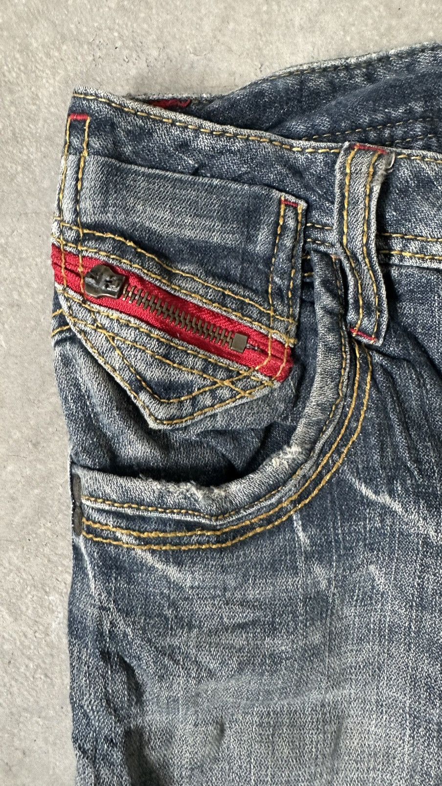 Beauty Beast VINTAGE DISTRESSED DENIM PANT AFFLICTION Size US 30 / EU 46 - 7 Thumbnail