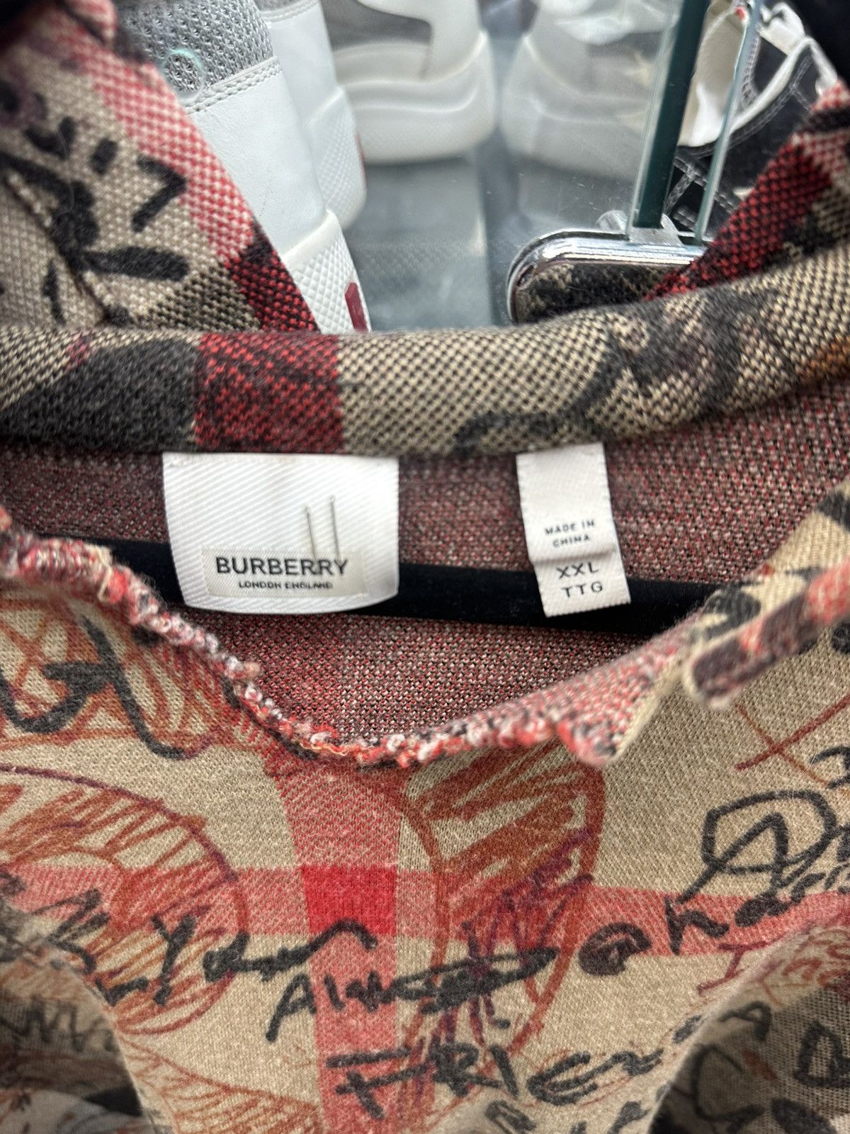 Burberry Burberry - Graffiti Print Checked Hoodie Size US XXL / EU 58 / 5 - 3 Thumbnail