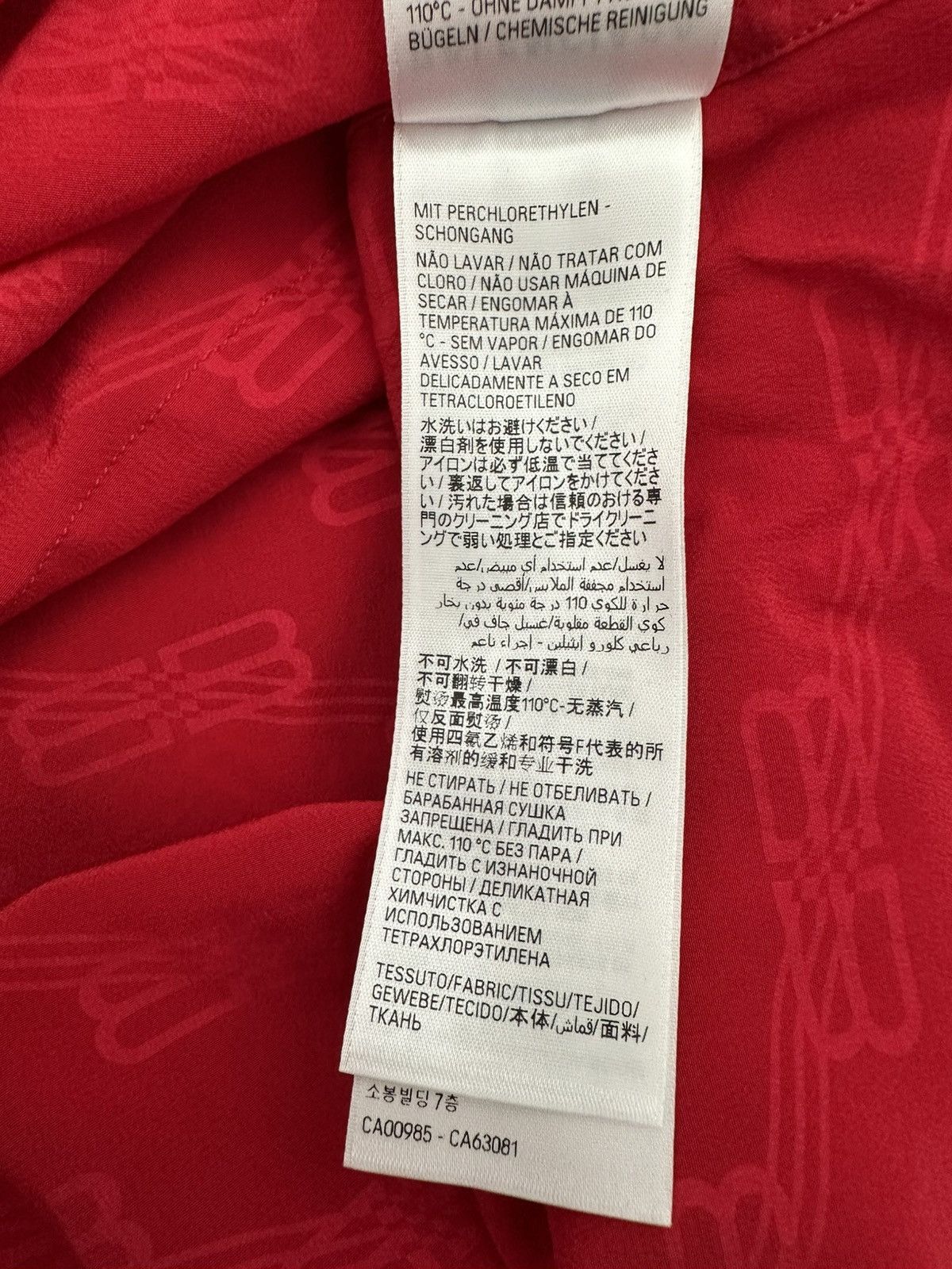 Balenciaga BALENCIAGA BB Monogram Minimal Shirt in Silk Crepe Size XS / US 0-2 / IT 36-38 - 8 Thumbnail