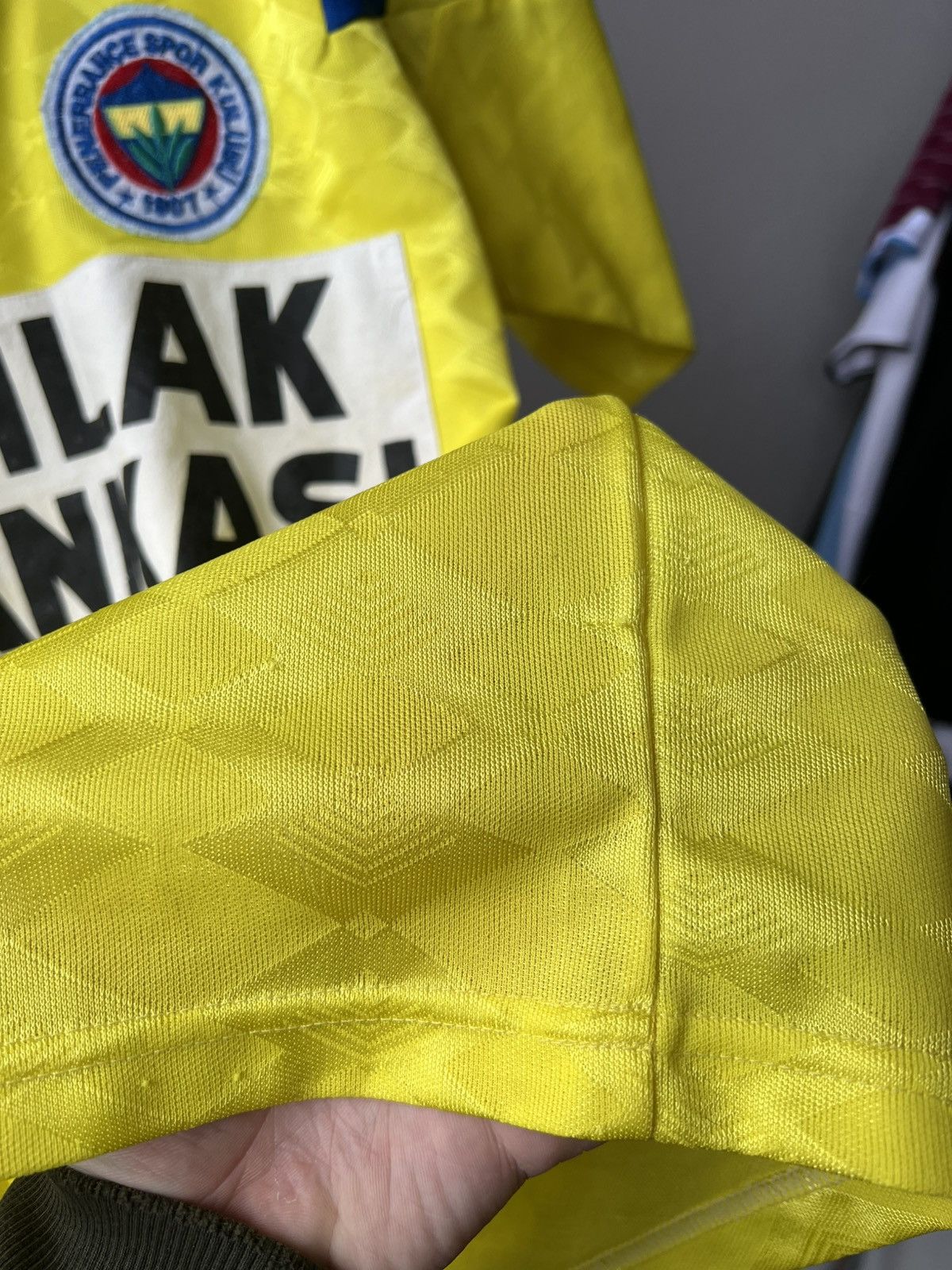 Vintage 1991/93 FENERBAHCE HOME RETRO REPLICA #8 SOCCER JERSEY SHIRT Size US M / EU 48-50 / 2 - 12 Thumbnail