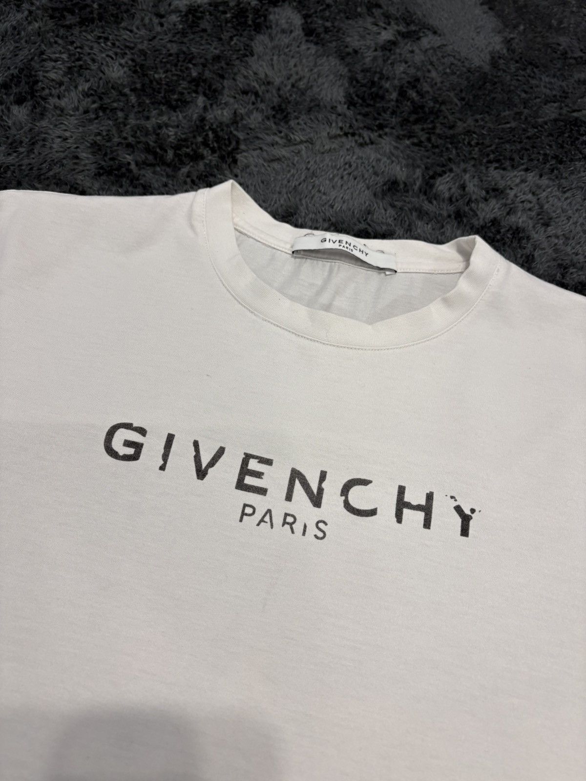 Givenchy Givenchy White Paris Logo Tee Size US M / EU 48-50 / 2 - 2 Thumbnail