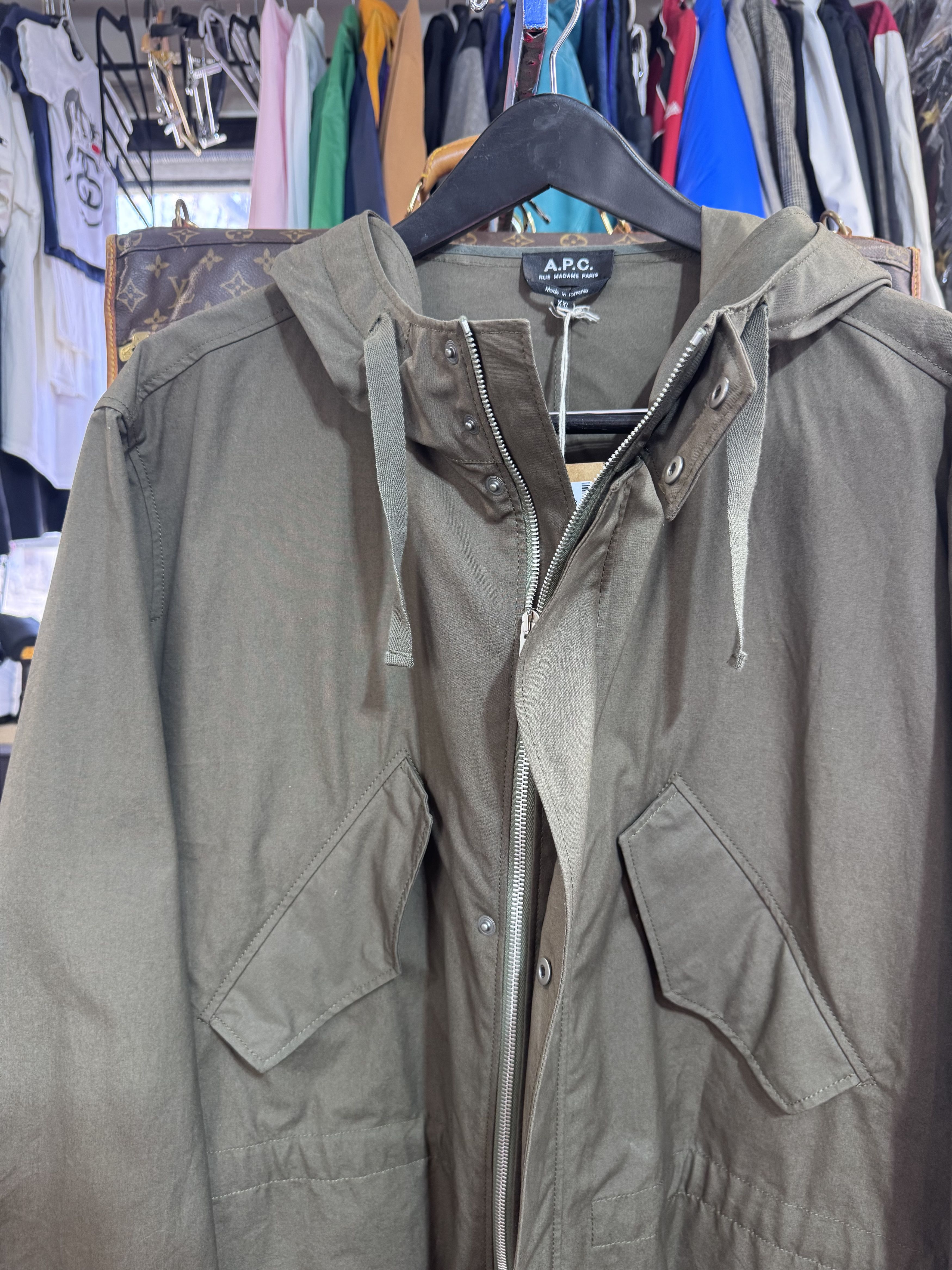 A.P.C. A.P.C. PARIS MEN'S NEW PARKA OLIVE GREEN XXL RARE $720 Size US XXL / EU 58 / 5 - 11 Thumbnail