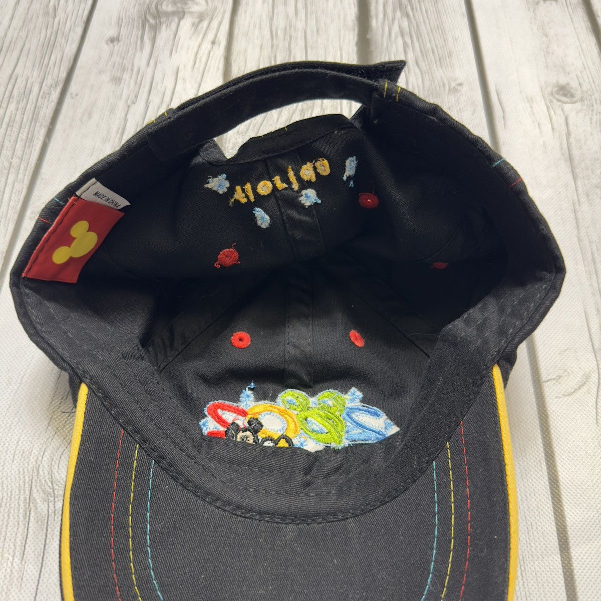 Disney × Vintage Vintage Disney 2002 hat Size ONE SIZE - 3 Thumbnail