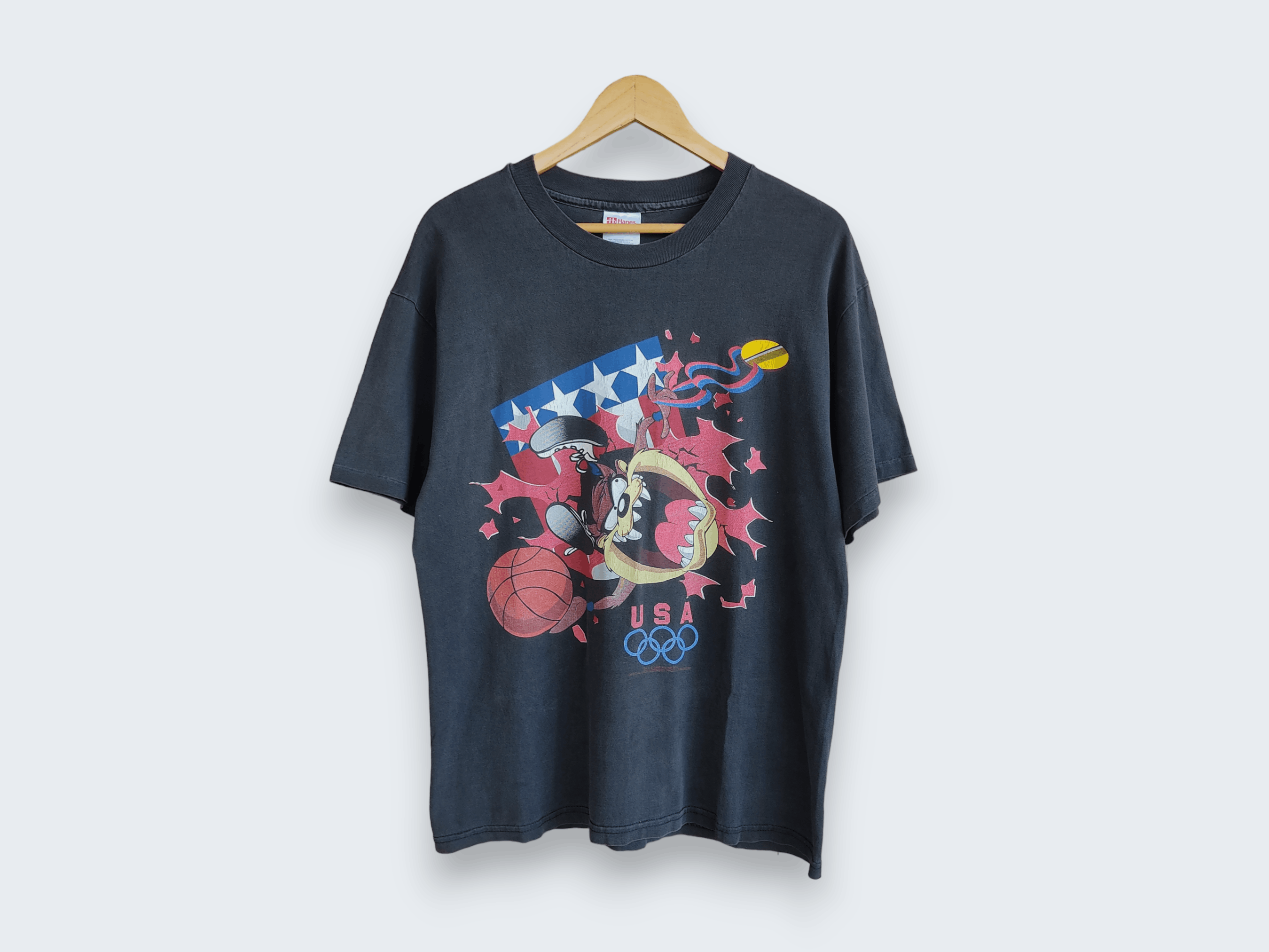 Vintage × Warner Bros Vintage 90s Tazmania T Shirt usa Size US L / EU 52-54 / 3 - 1 Thumbnail