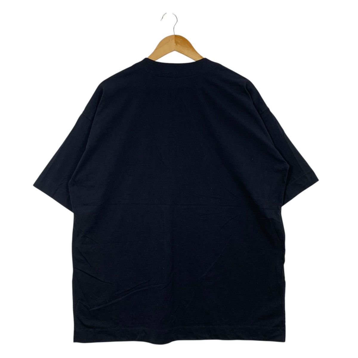 Uniqlo MAME KUROGOUCHI x UNIQLO Plain Oversize No Button Tshirt Size US XL / EU 56 / 4 - 3 Thumbnail