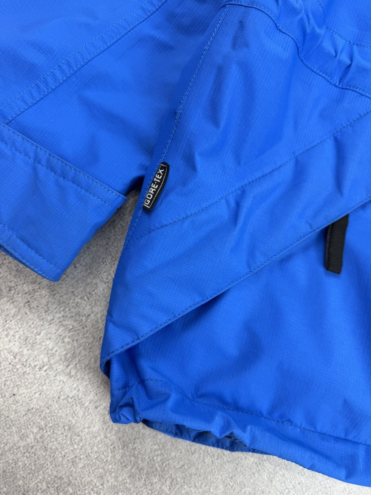 Mammut Vintage Mammut Gore-Tex Hiking Men’s Jacket Size L Size US L / EU 52-54 / 3 - 7 Thumbnail