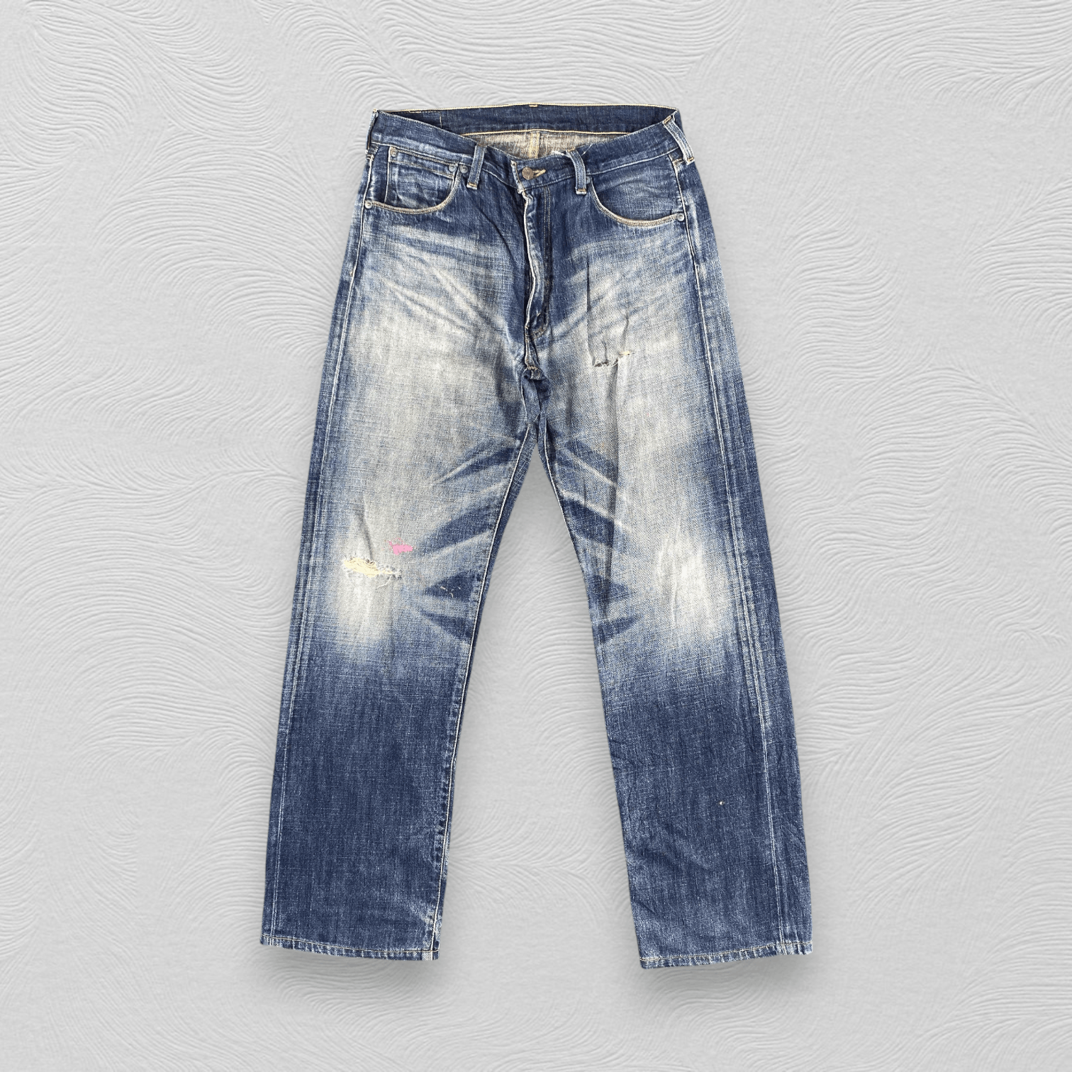 Levi's Vintage Levis 553 Jeans Faded Blue Denim KJ3393 Size US 31 - 1 Thumbnail
