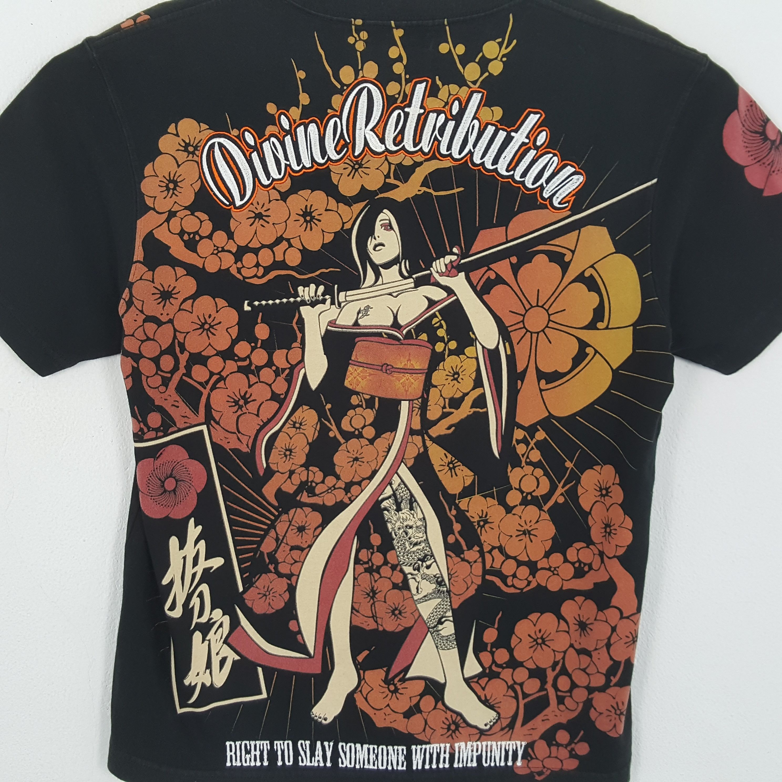 Japanese Brand × Vintage Vintage KARAKURI TAMASHI Japanese Brand Design T-Shirts Size US M / EU 48-50 / 2 - 2 Thumbnail
