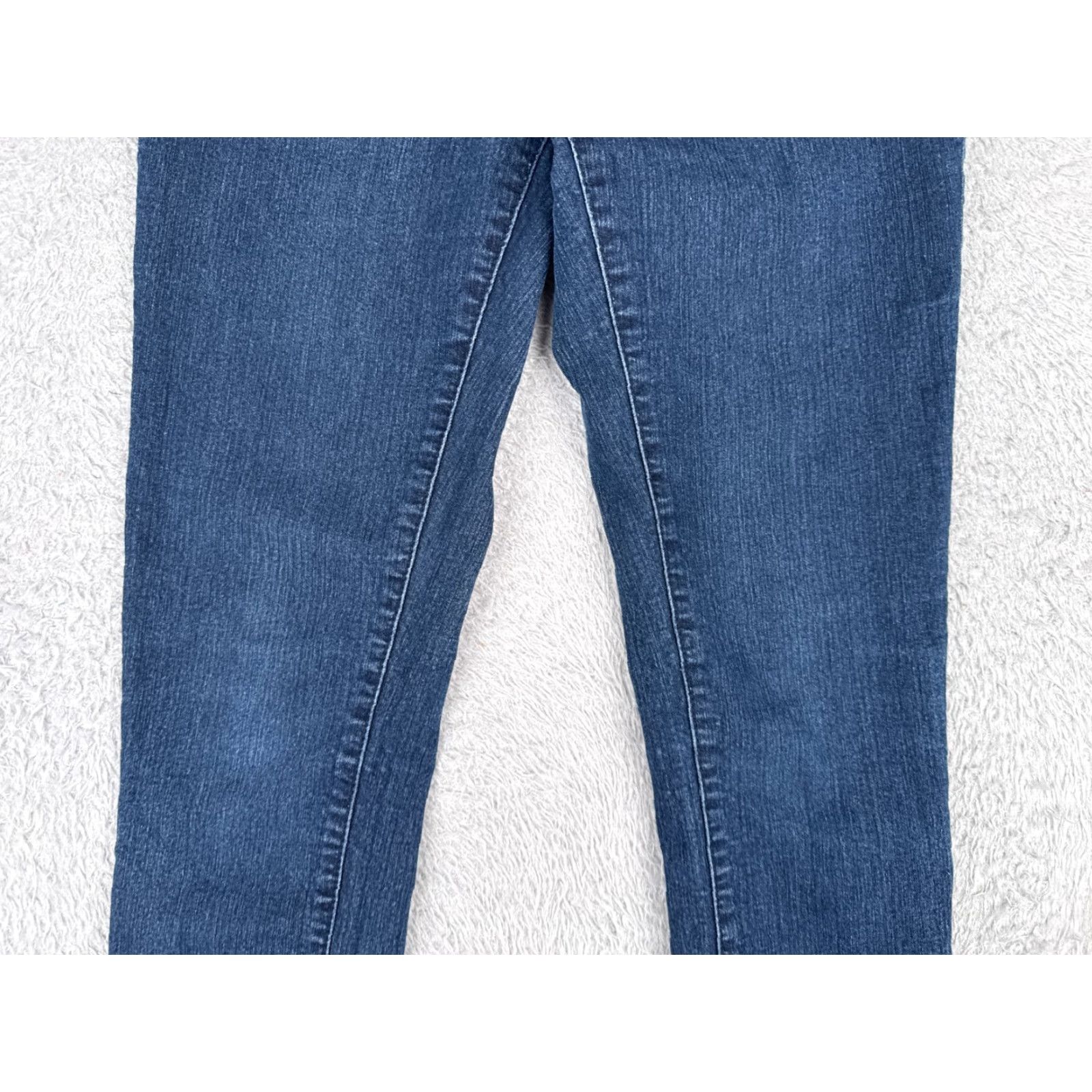 Vintage Max Jeans Women's Jeans Capri 28x21 Blue Denim Cotton Blend Zip Button Low Rise 4 Vintage No Size 27" / US 4 / IT 40 - 3 Thumbnail