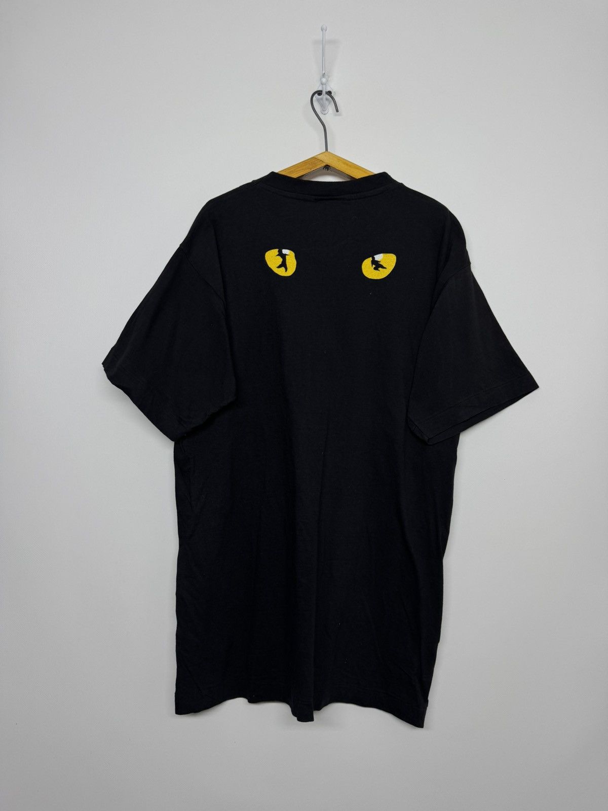 Vintage VINTAGE 1981 CATS BROADWAY MUSICAL TEE Size US M / EU 48-50 / 2 - 5 Thumbnail