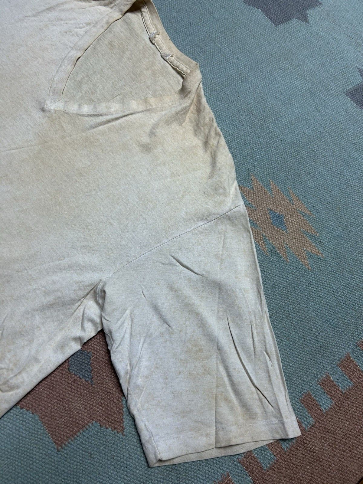 Vintage Vtg 80s blank white t shirt v neck worn soft cotton adult XL Size US XL / EU 56 / 4 - 5 Thumbnail