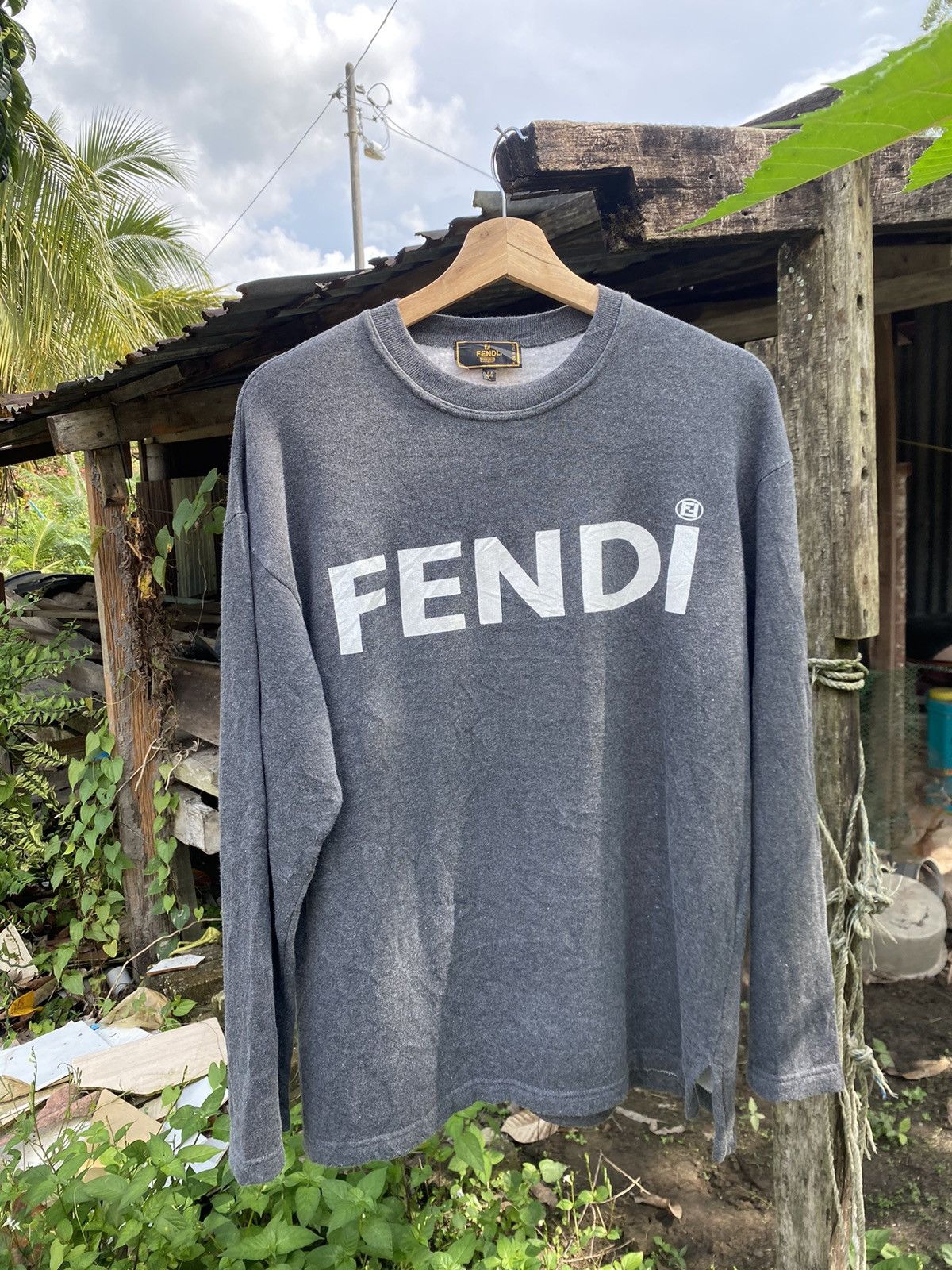 Fendi best sale vintage sweatshirt