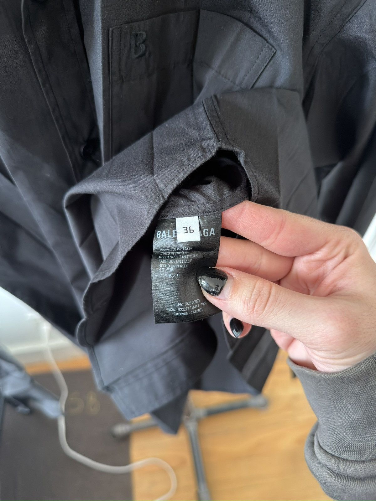 Balenciaga Summer 20 Shirt With Permanent Pleats Size US S / EU 44-46 / 1 - 5 Thumbnail