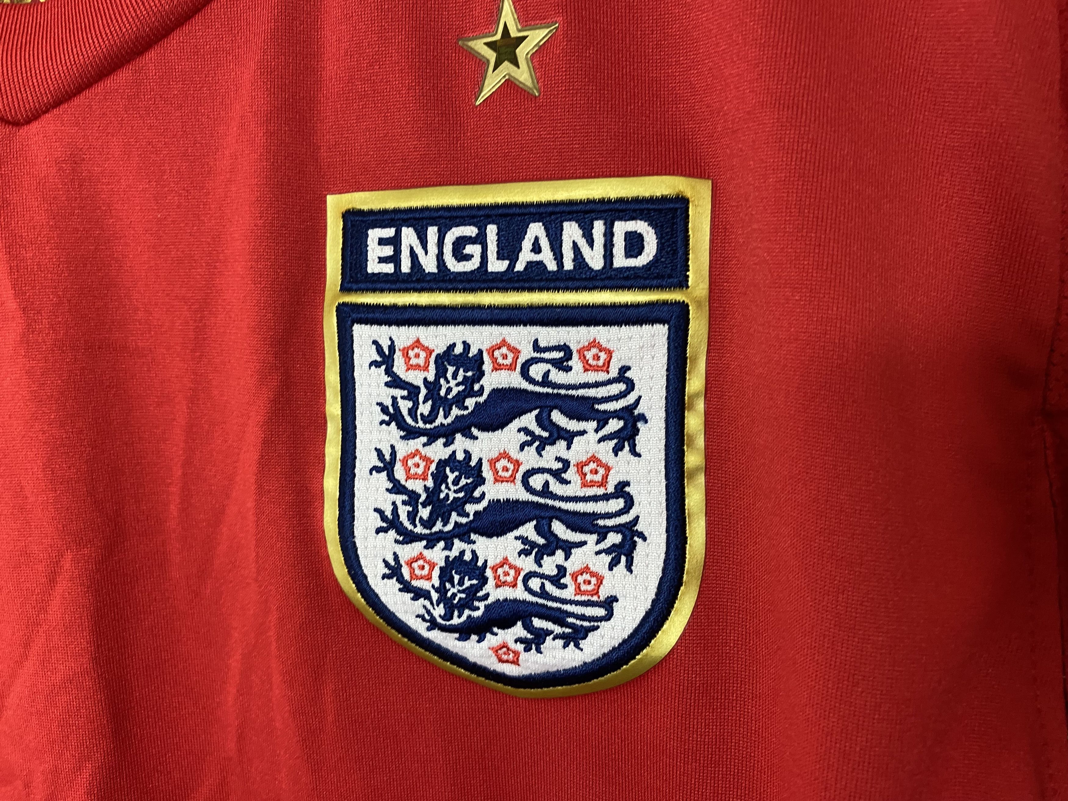 Umbro ENGLAND NATIONAL TEAM 2006 AWAY FOOTBALL SHIRT SOCCER JERSEY Size US L / EU 52-54 / 3 - 4 Thumbnail