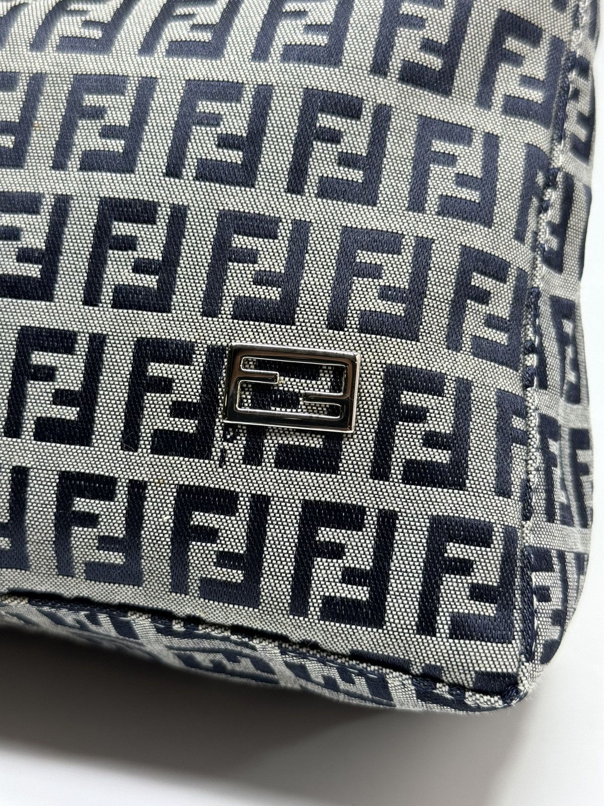 Fendi Fendi Baguette cloth handbag Size ONE SIZE - 2 Thumbnail